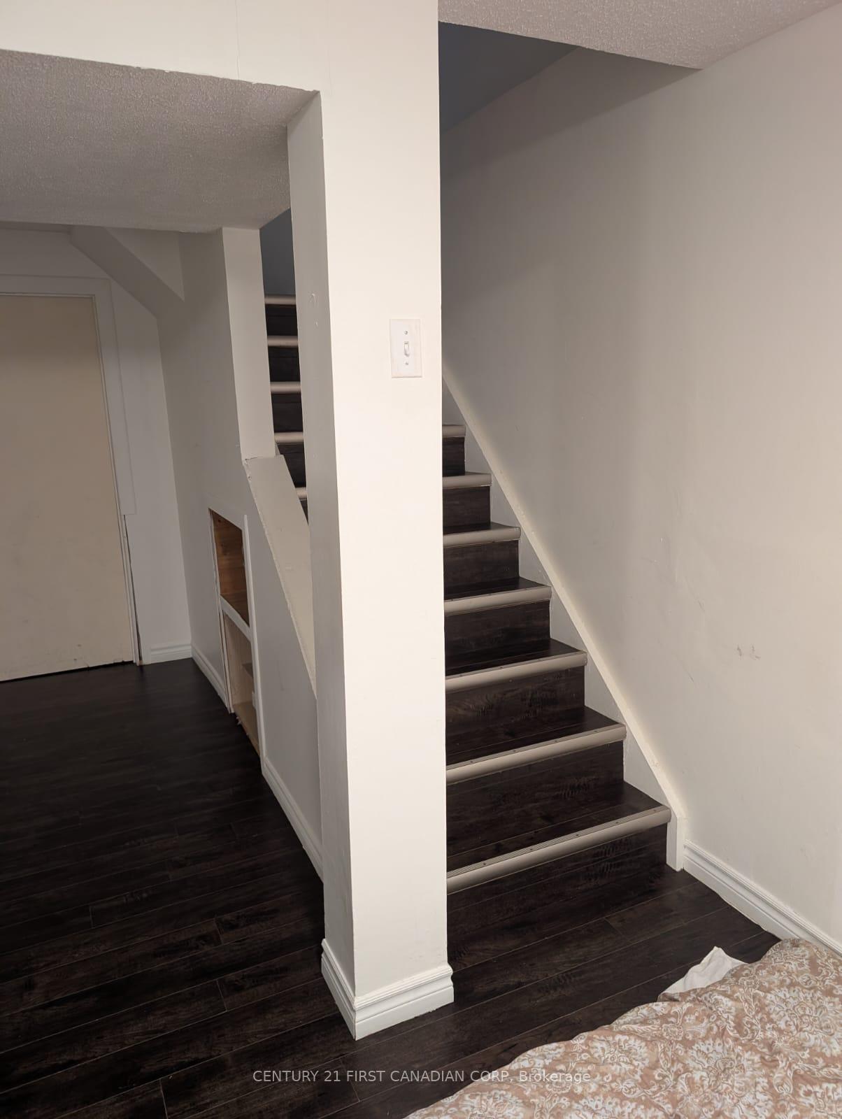 Photo 15 of Unit 28, 25 Erica Crescent, London, South X — HOMEH