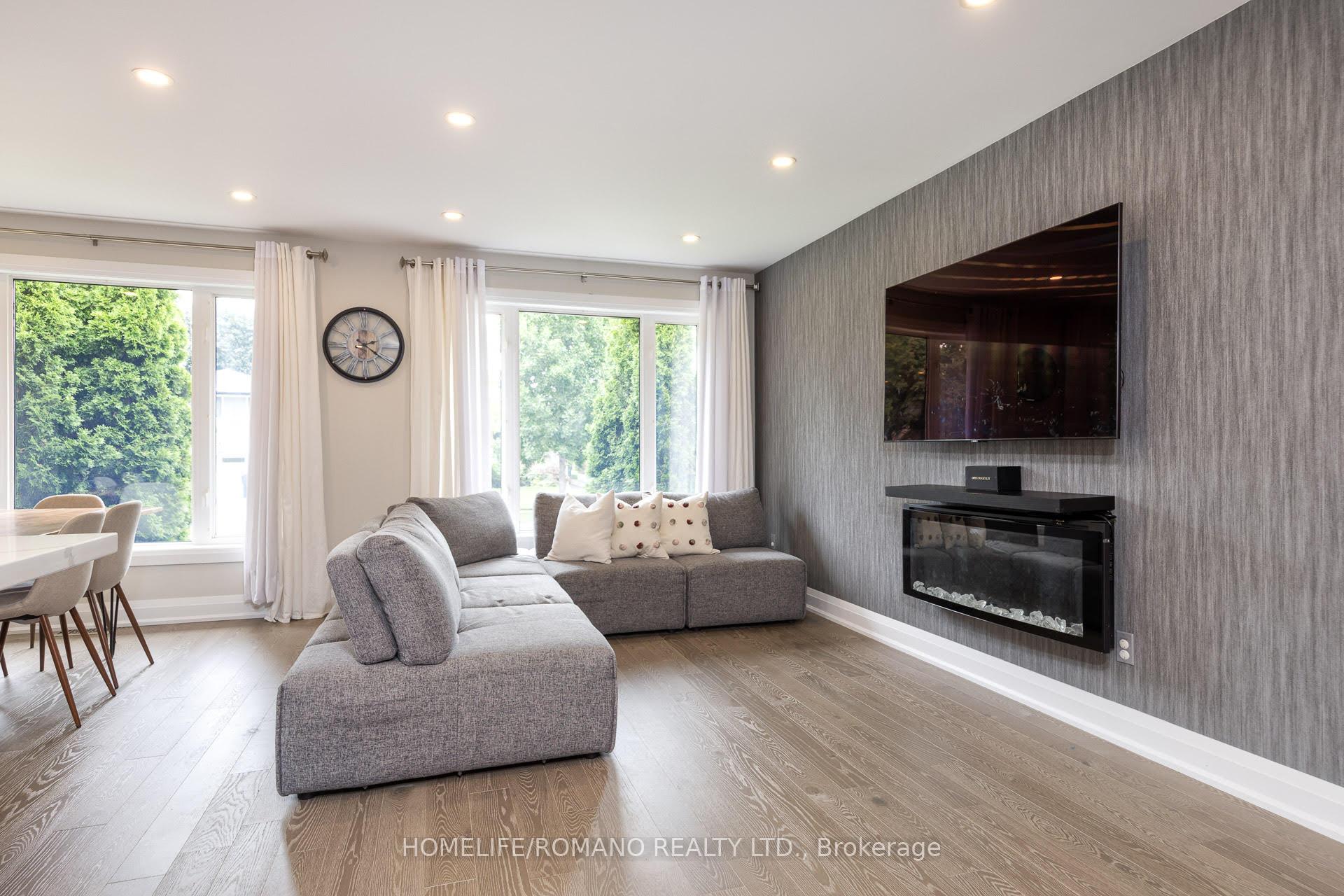 Photo 5 of 42 Sellmar Road, Etobicoke, Willowridge-Martingrove-Richview — HOMEH