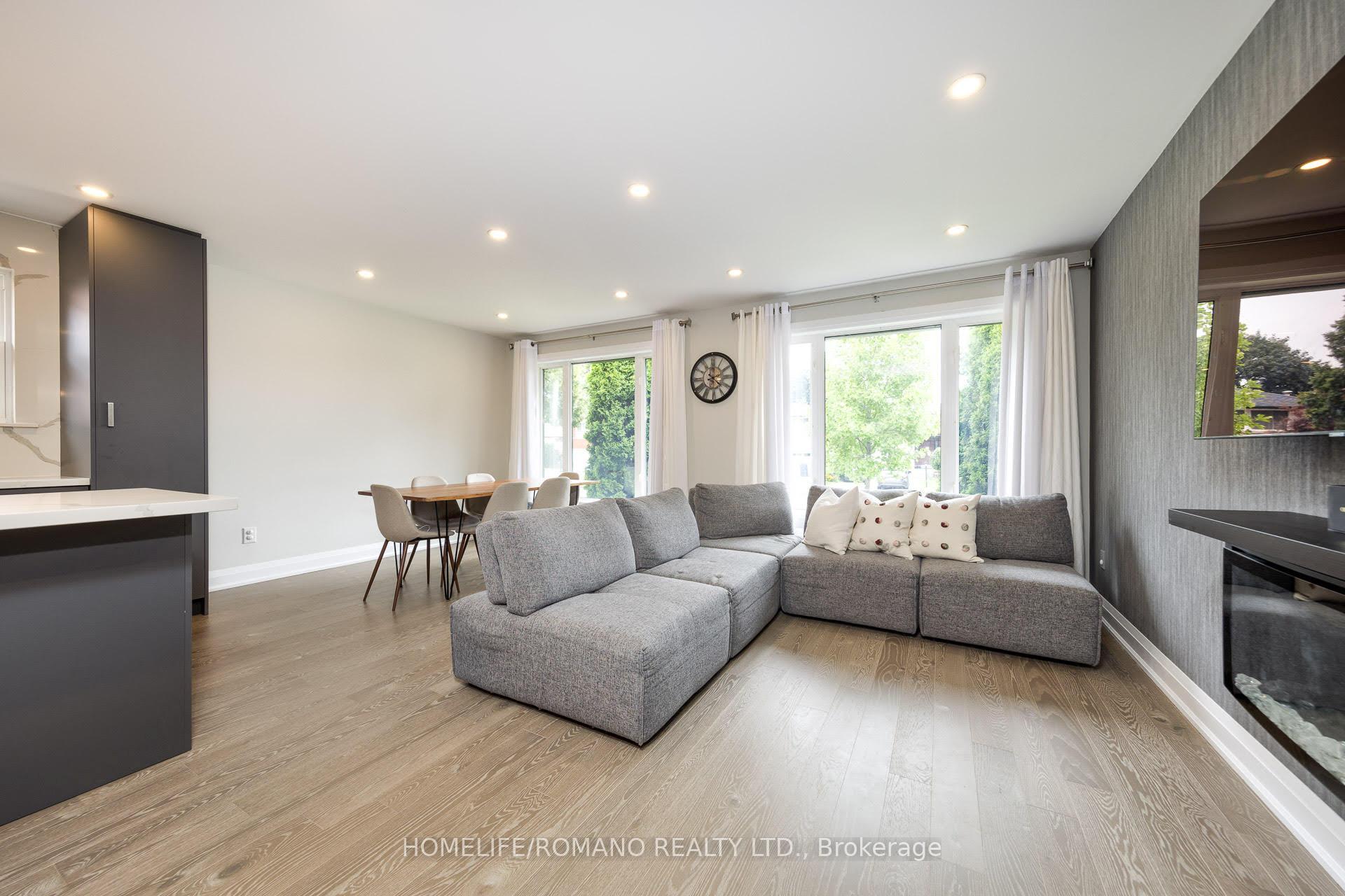 Photo 6 of 42 Sellmar Road, Etobicoke, Willowridge-Martingrove-Richview — HOMEH