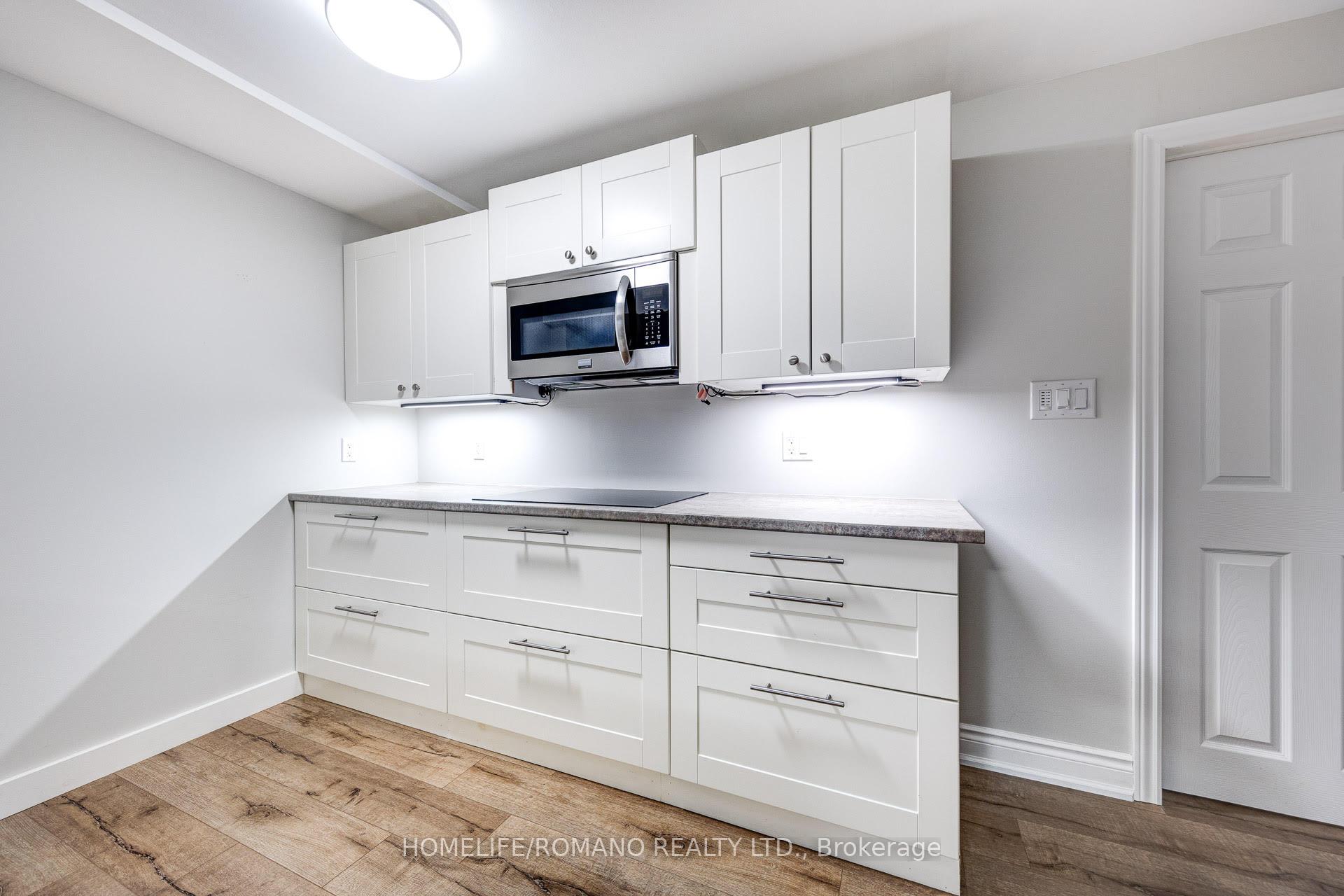 Photo 21 of 42 Sellmar Road, Etobicoke, Willowridge-Martingrove-Richview — HOMEH