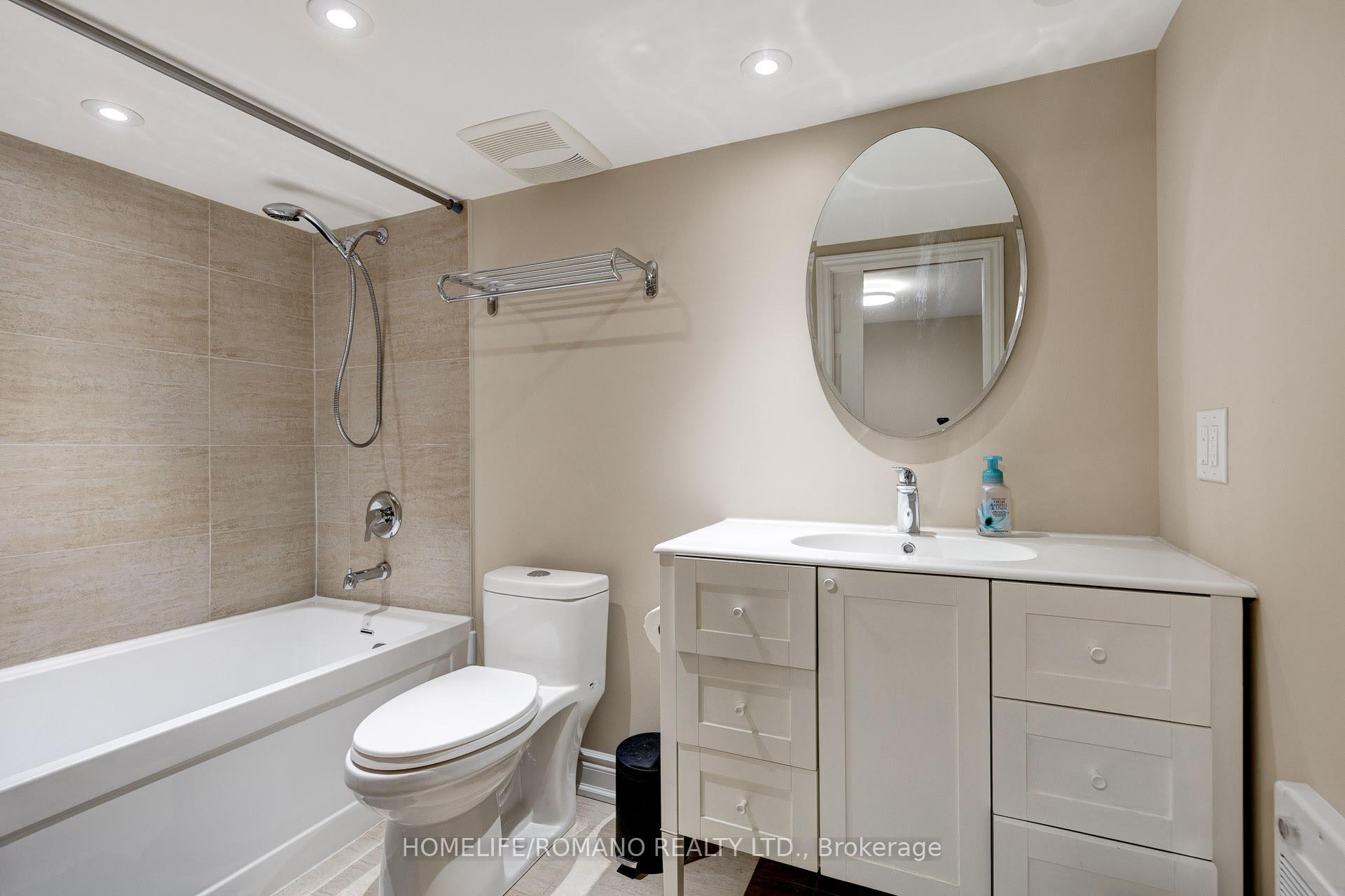 Photo 27 of 42 Sellmar Road, Etobicoke, Willowridge-Martingrove-Richview — HOMEH