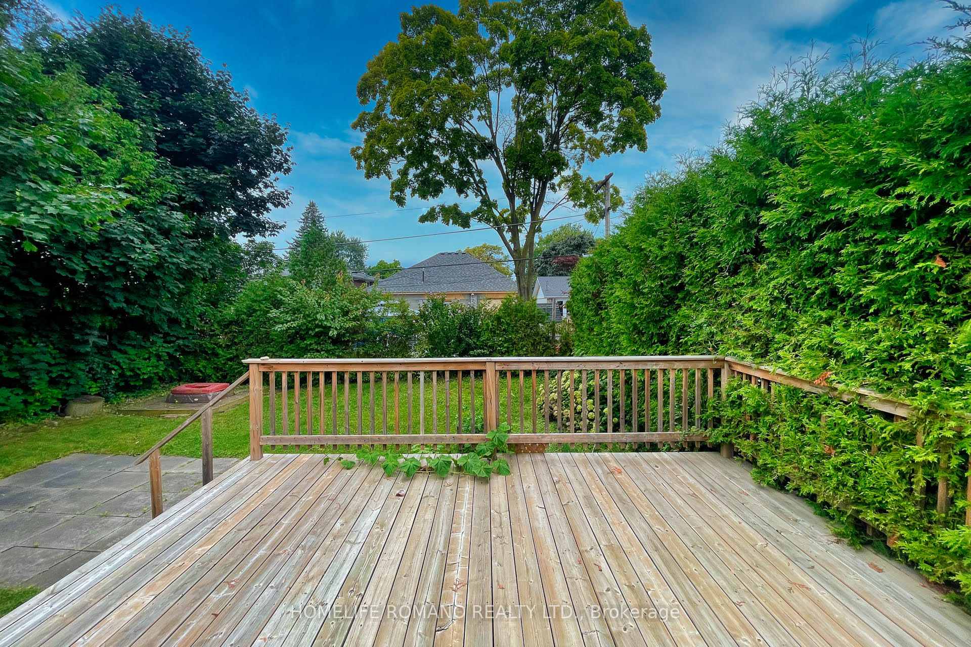 Photo 29 of 42 Sellmar Road, Etobicoke, Willowridge-Martingrove-Richview — HOMEH