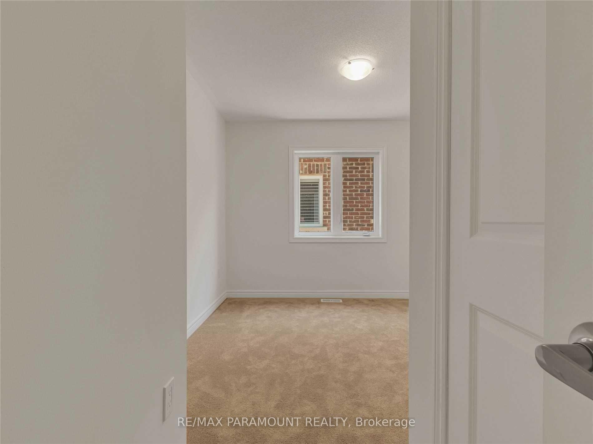 Photo 26 of 18 Tait Crescent, Clarington, Bowmanville — HOMEH