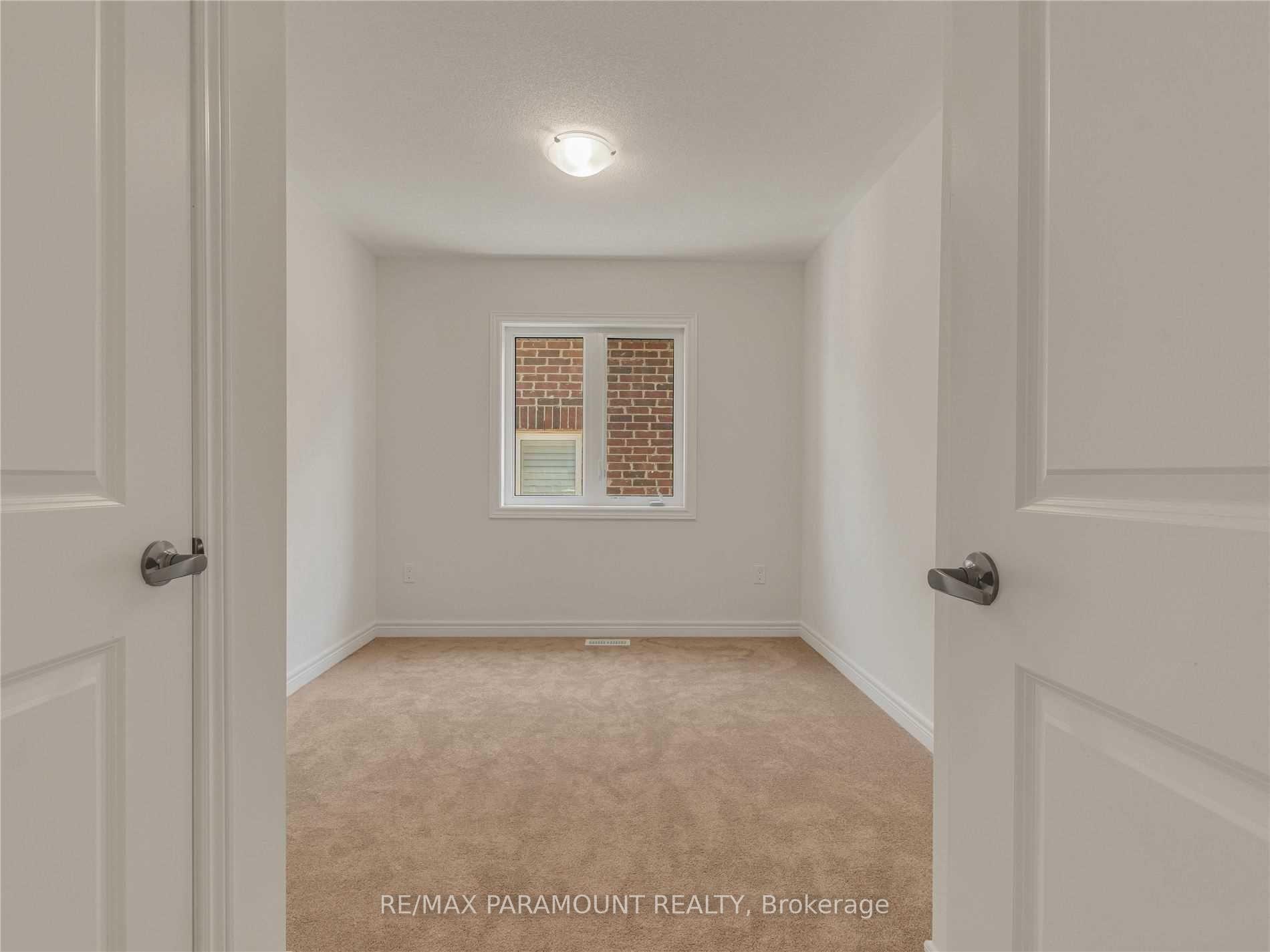 Photo 30 of 18 Tait Crescent, Clarington, Bowmanville — HOMEH