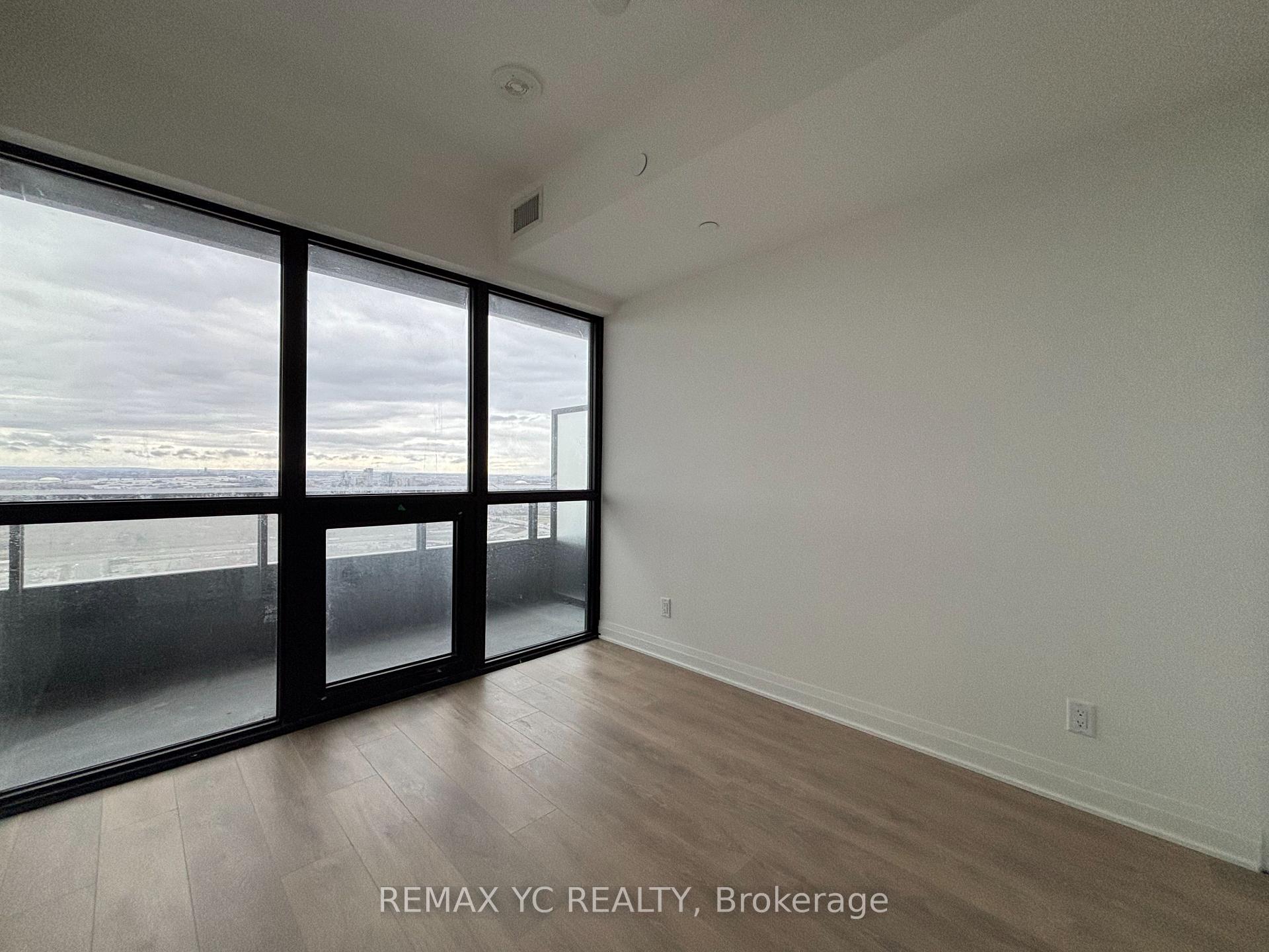 Photo 3 of Unit 4109, 4015 The Exchange, Mississauga, City Centre — HOMEH