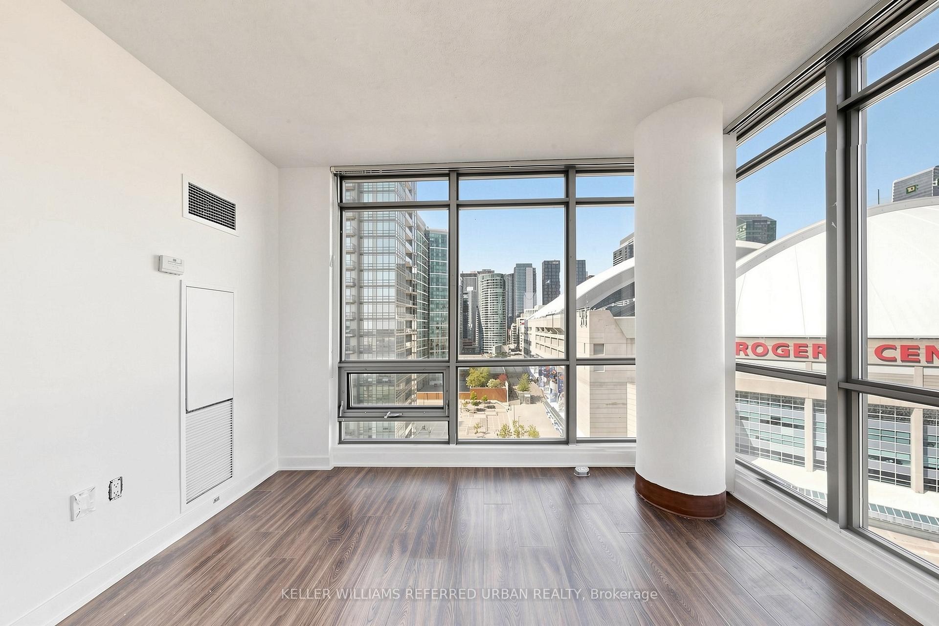 Photo 10 of Unit 1610, 5 Mariner Terrace, Toronto, Waterfront Communities — HOMEH