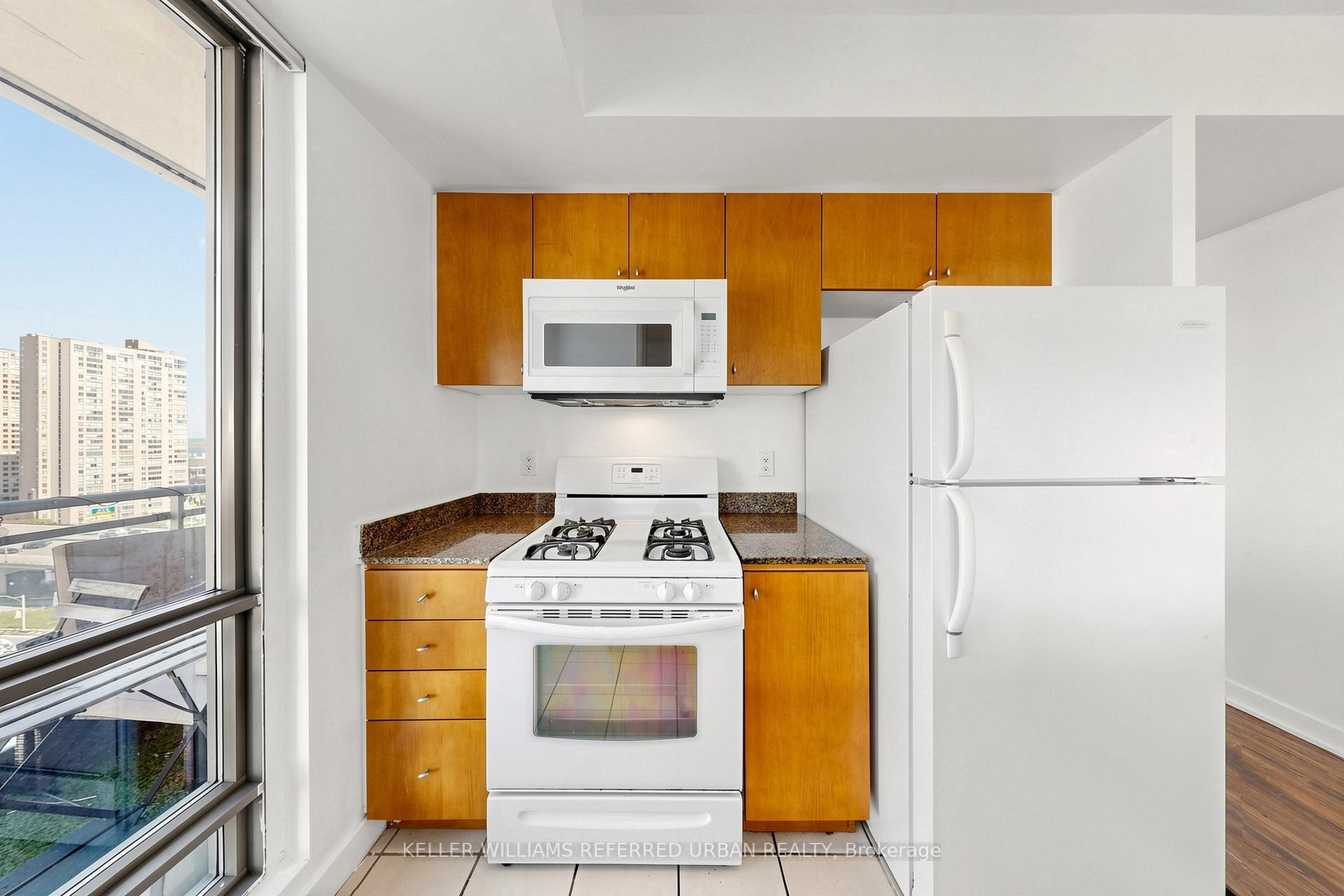 Photo 16 of Unit 1610, 5 Mariner Terrace, Toronto, Waterfront Communities — HOMEH