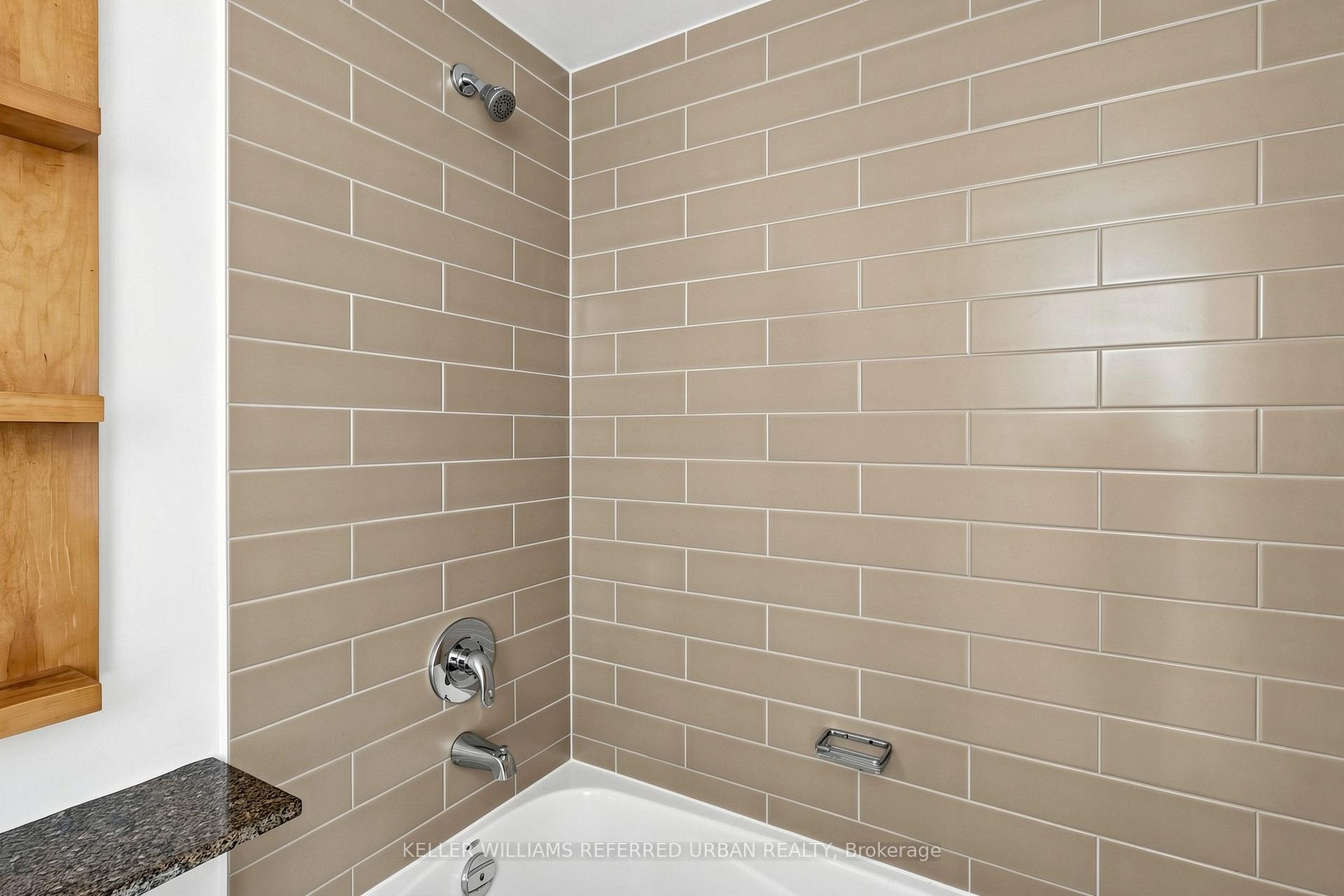 Photo 32 of Unit 1610, 5 Mariner Terrace, Toronto, Waterfront Communities — HOMEH