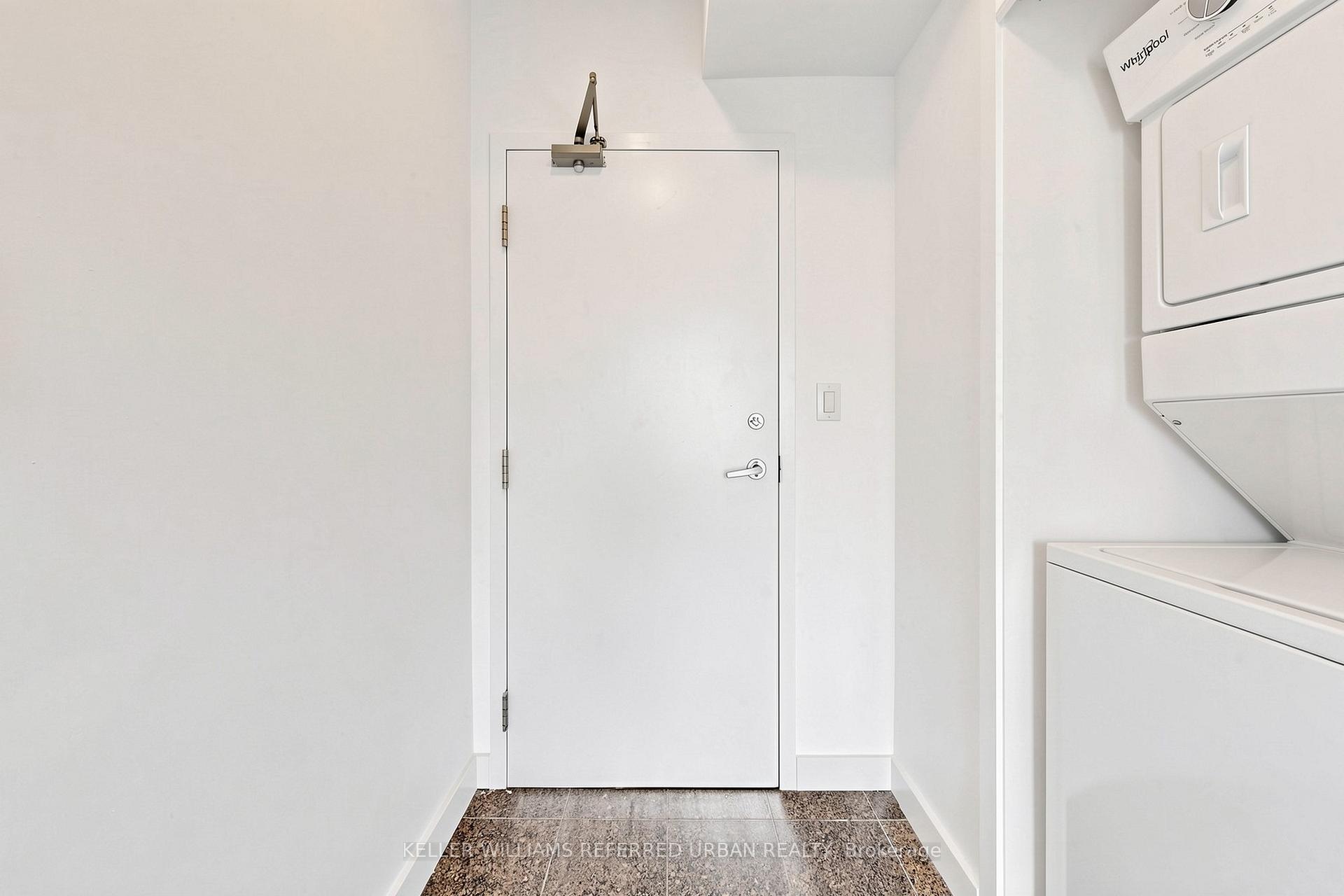 Photo 35 of Unit 1610, 5 Mariner Terrace, Toronto, Waterfront Communities — HOMEH