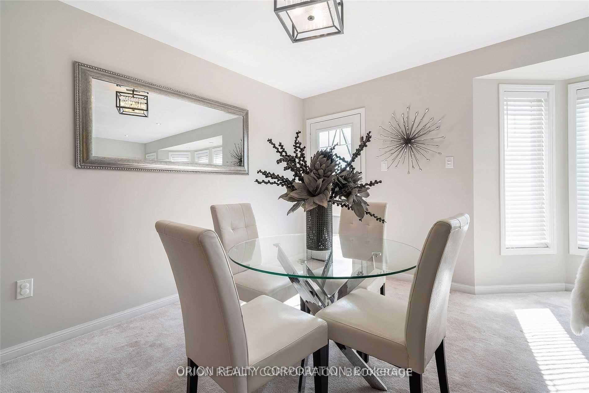 Photo 3 of 463 Dalhousie Gate, Milton, Willmott — HOMEH