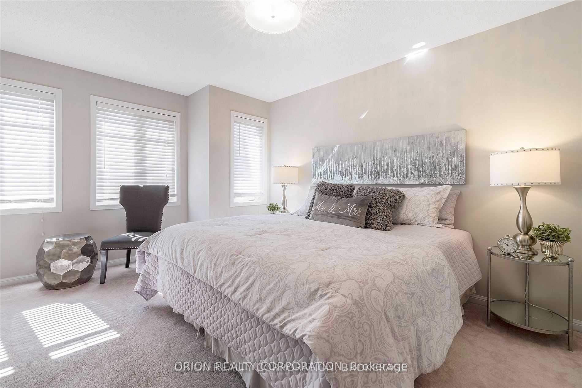 Photo 18 of 463 Dalhousie Gate, Milton, Willmott — HOMEH