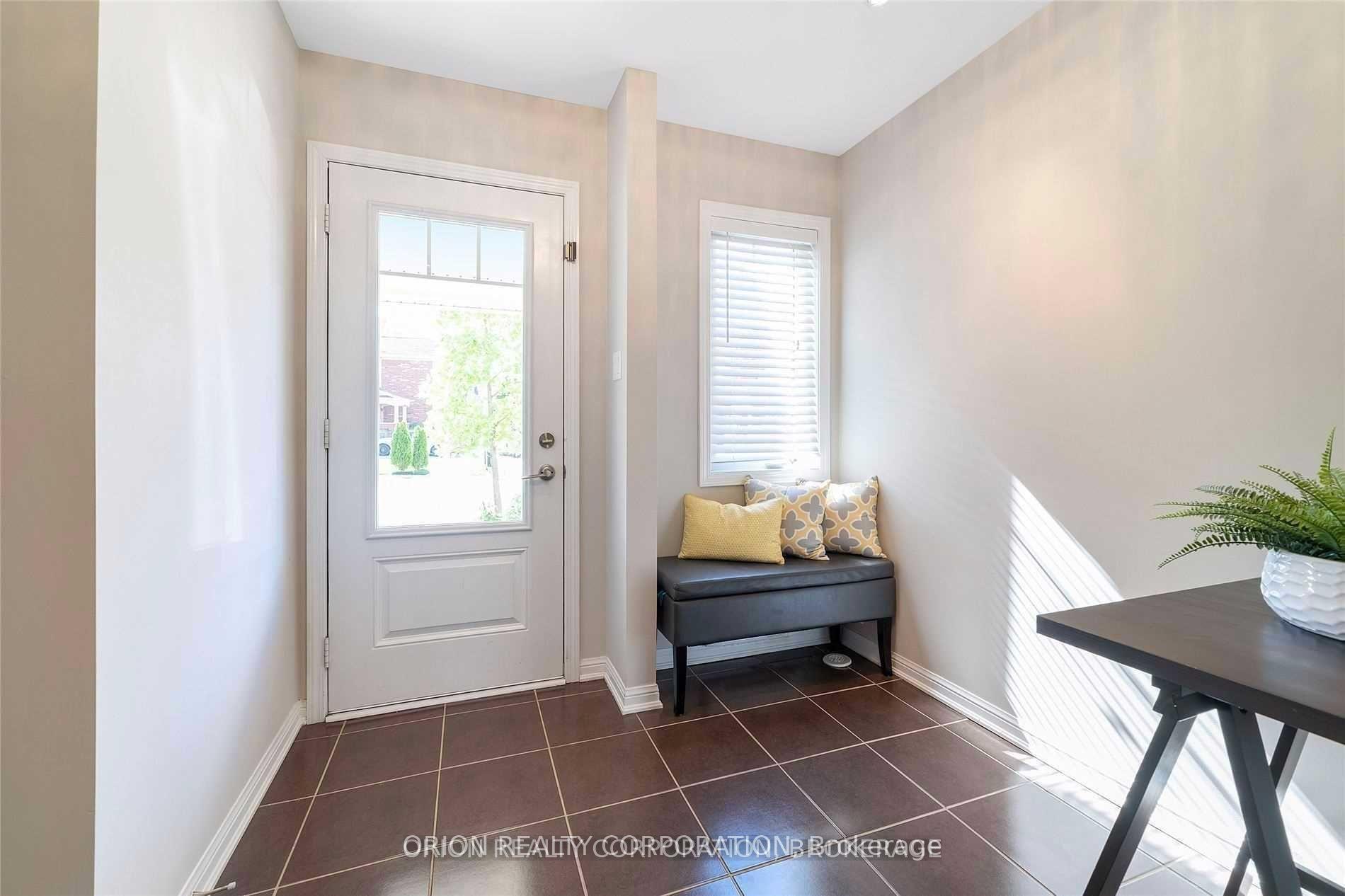 Photo 20 of 463 Dalhousie Gate, Milton, Willmott — HOMEH