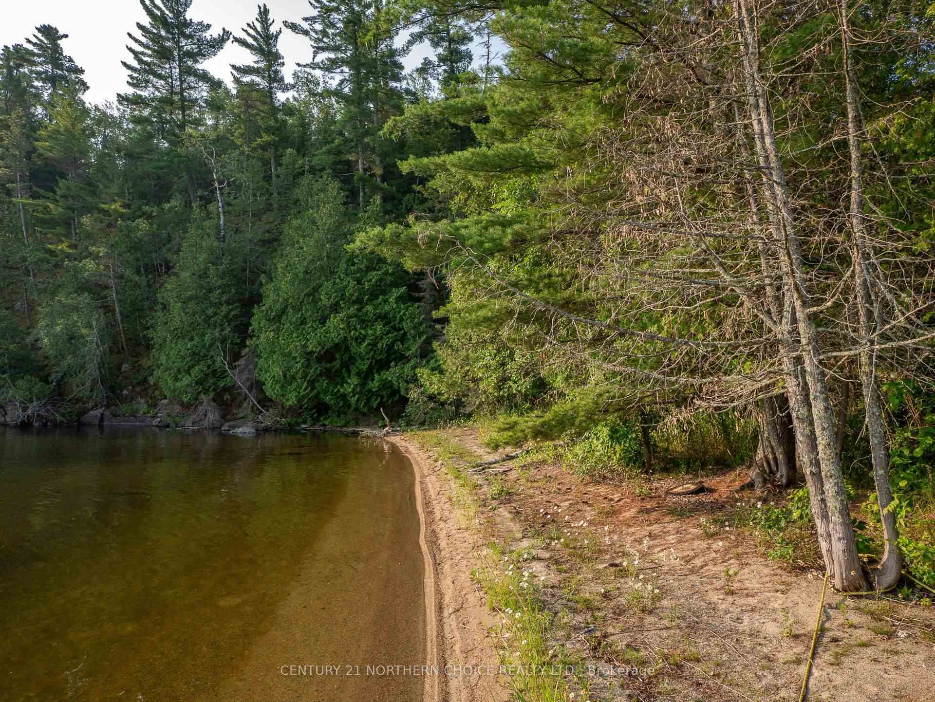 Photo 7 of Unit 1&2, 339B Cameron Drive, Kenora Remote Area, Lake of the Woods West — HOMEH