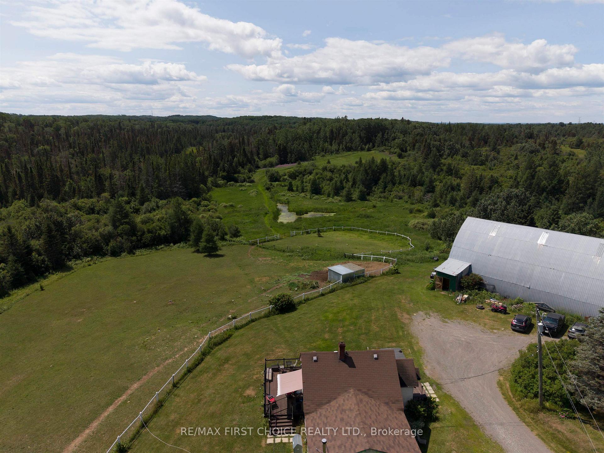Photo 2 of 2099 Gus Wuori Road, Thunder Bay Remote Area, Ware — HOMEH