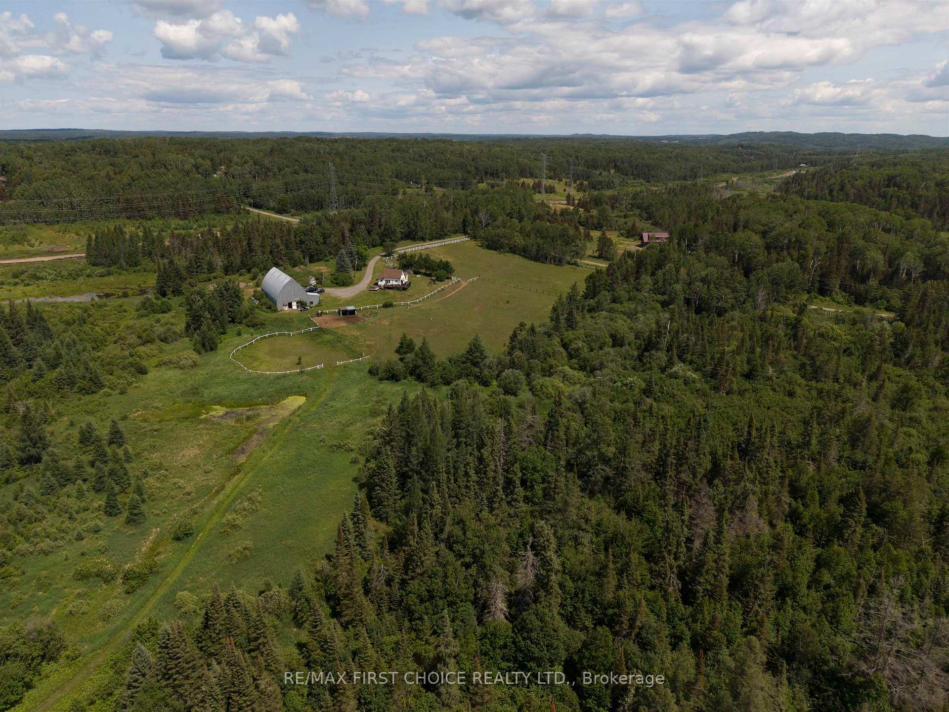 Photo 3 of 2099 Gus Wuori Road, Thunder Bay Remote Area, Ware — HOMEH