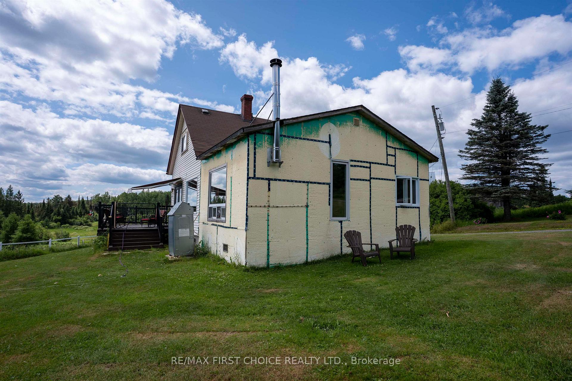 Photo 8 of 2099 Gus Wuori Road, Thunder Bay Remote Area, Ware — HOMEH