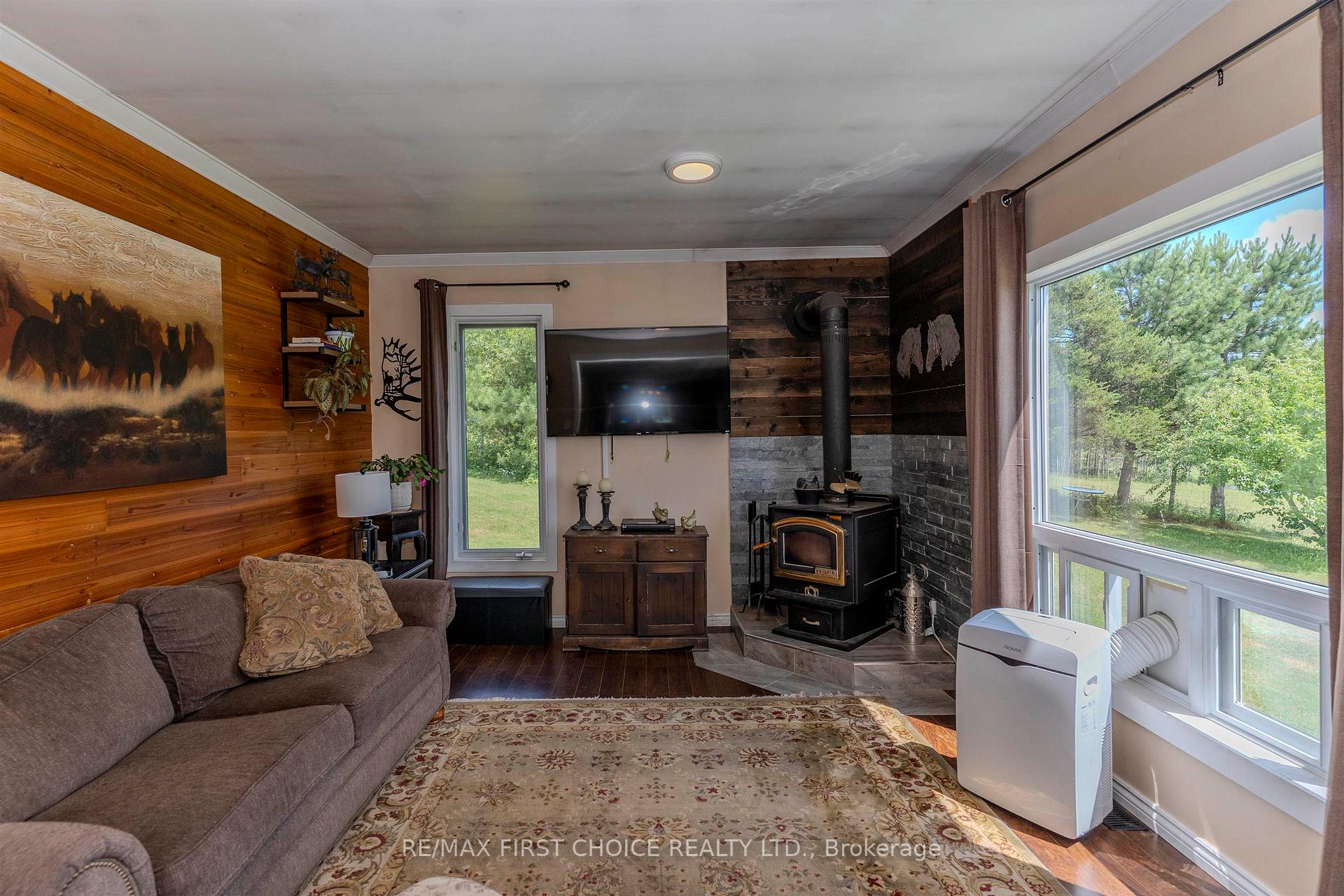 Photo 18 of 2099 Gus Wuori Road, Thunder Bay Remote Area, Ware — HOMEH