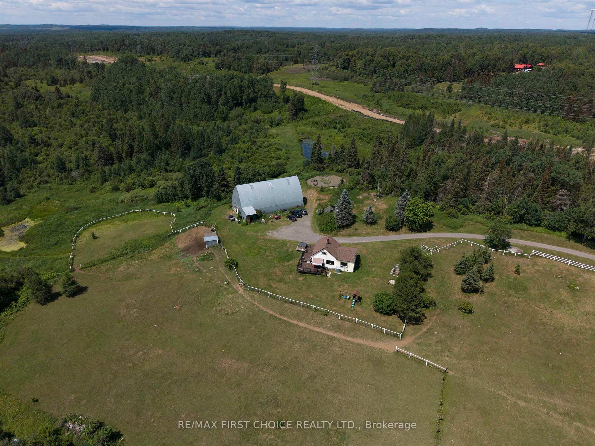 Photo 31 of 2099 Gus Wuori Road, Thunder Bay Remote Area, Ware — HOMEH