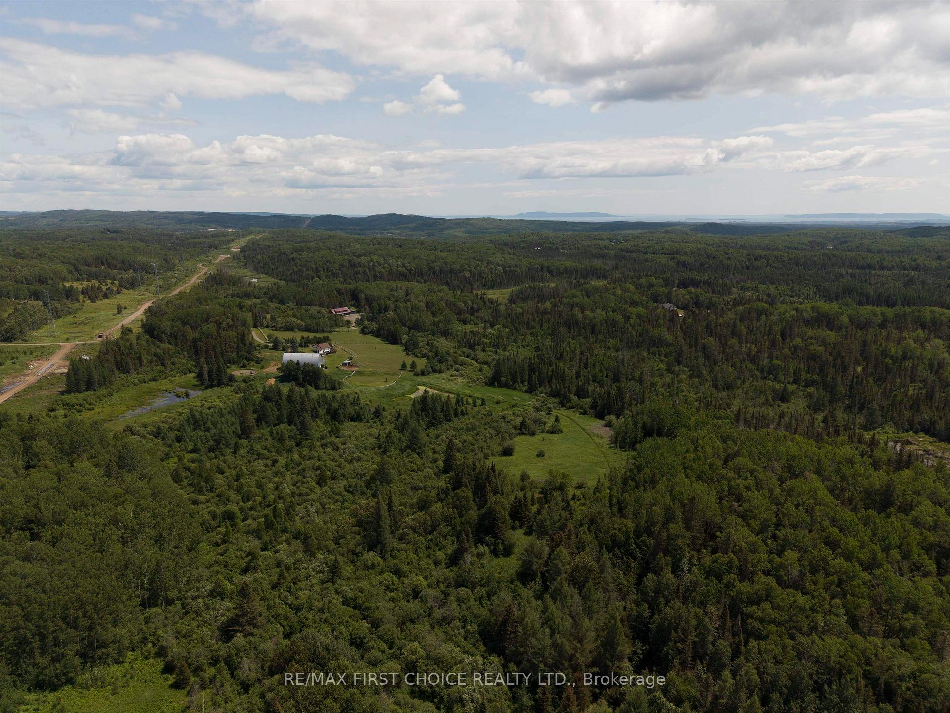 Photo 41 of 2099 Gus Wuori Road, Thunder Bay Remote Area, Ware — HOMEH