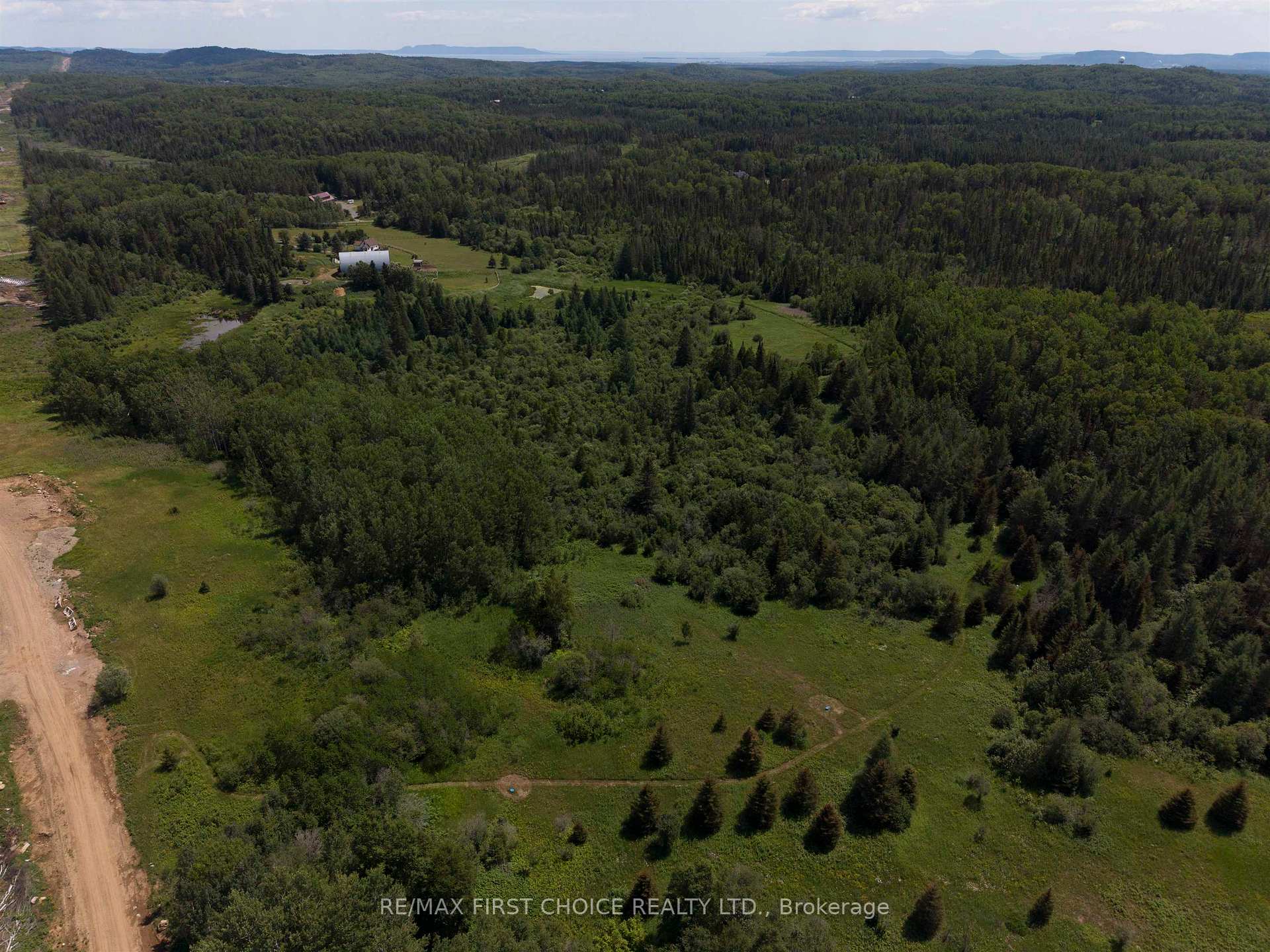 Photo 49 of 2099 Gus Wuori Road, Thunder Bay Remote Area, Ware — HOMEH