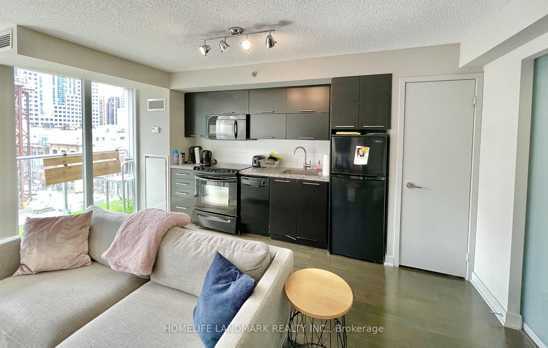 Photo 1 of Unit 608, 21 Nelson Street, Toronto, Waterfront Communities — HOMEH