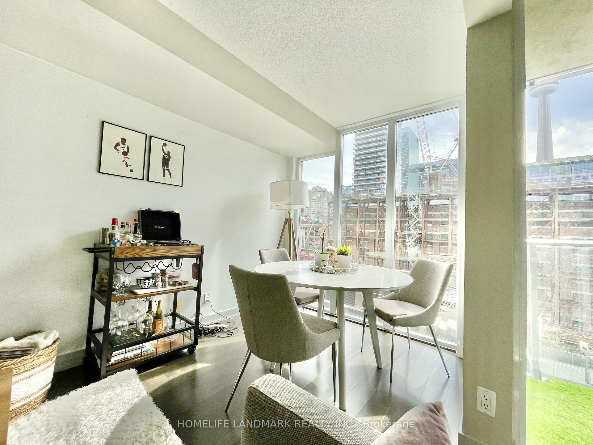Photo 5 of Unit 608, 21 Nelson Street, Toronto, Waterfront Communities — HOMEH