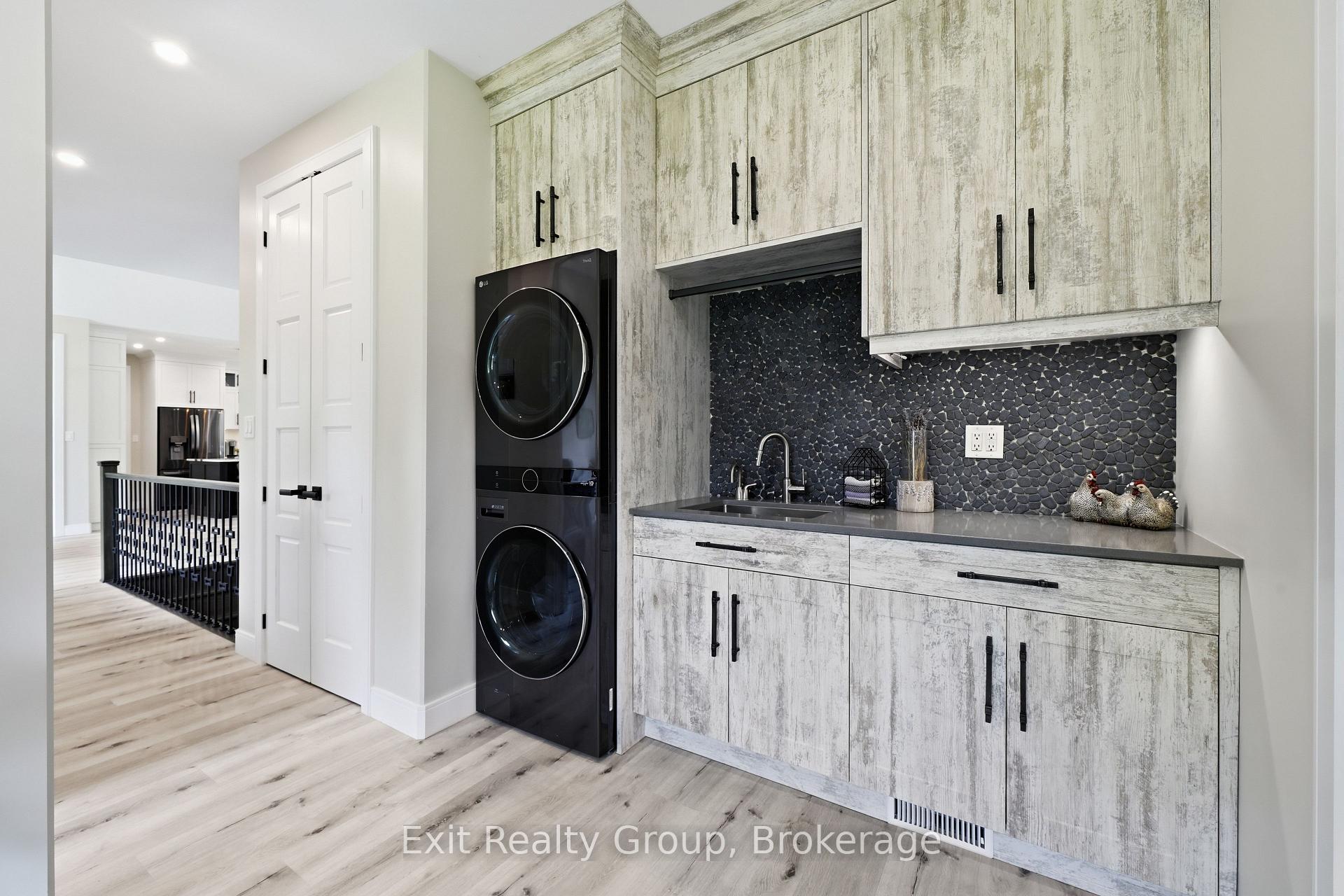 Photo 24 of 16 Newpierce Drive, Stirling-Rawdon, Rawdon Ward — HOMEH