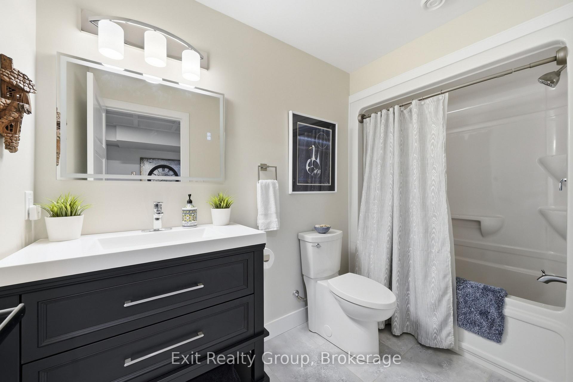 Photo 33 of 16 Newpierce Drive, Stirling-Rawdon, Rawdon Ward — HOMEH