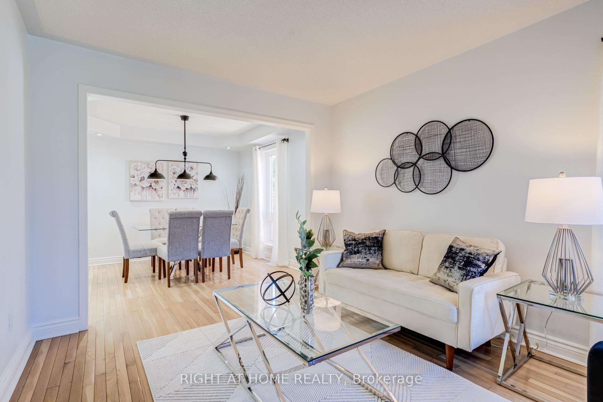 Photo 6 of 7460 Terragar Boulevard, Mississauga, Lisgar — HOMEH