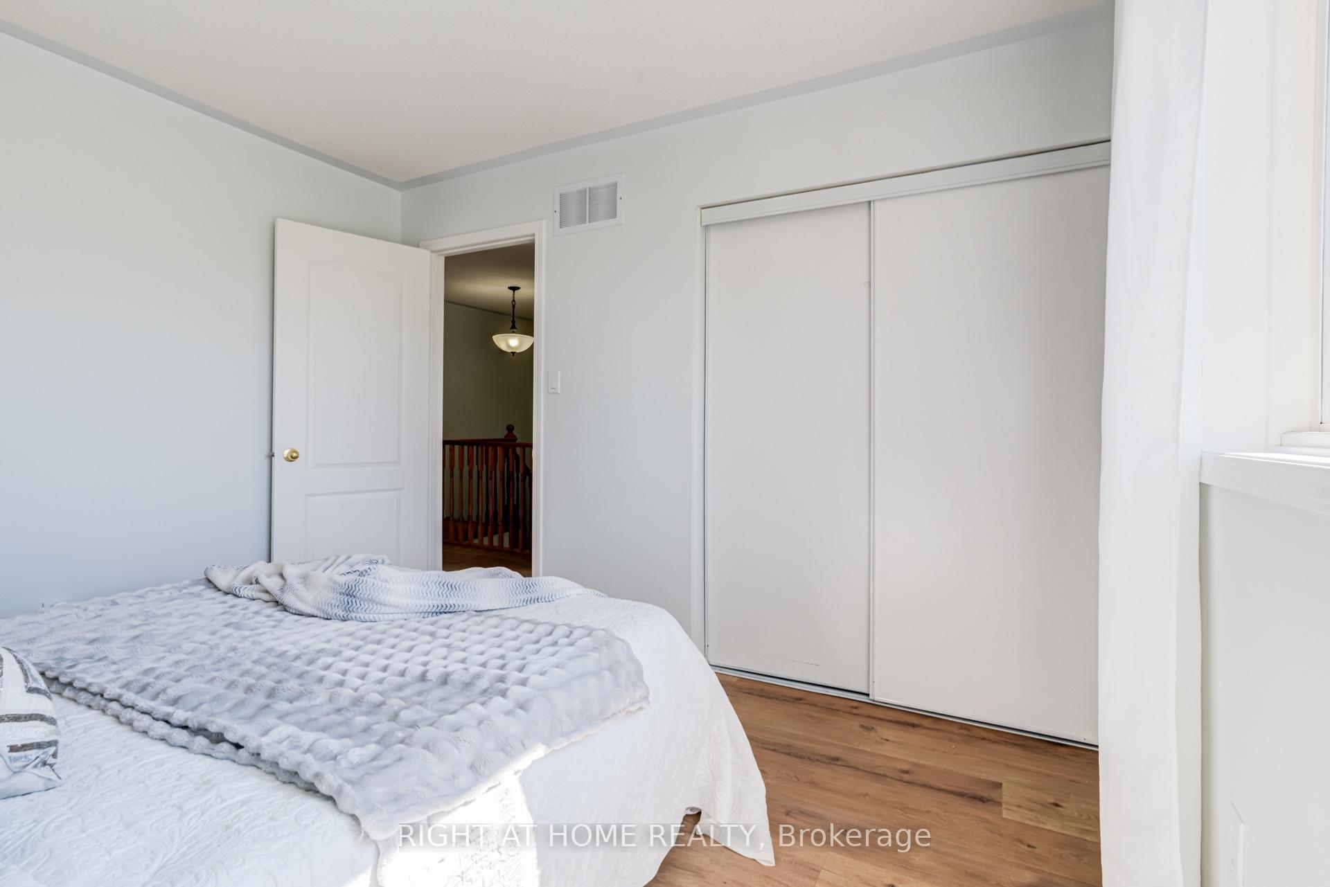 Photo 26 of 7460 Terragar Boulevard, Mississauga, Lisgar — HOMEH