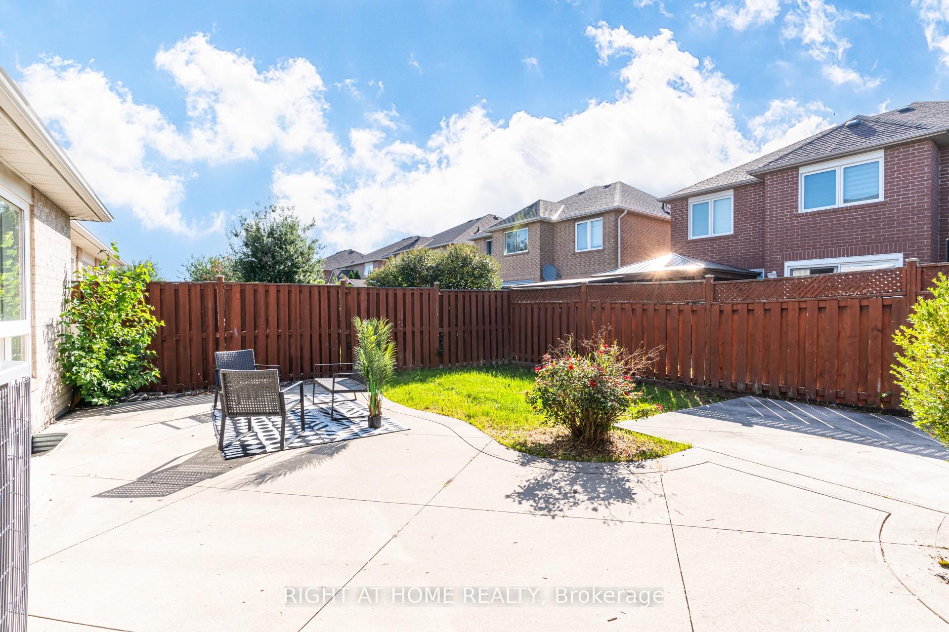 Photo 41 of 7460 Terragar Boulevard, Mississauga, Lisgar — HOMEH