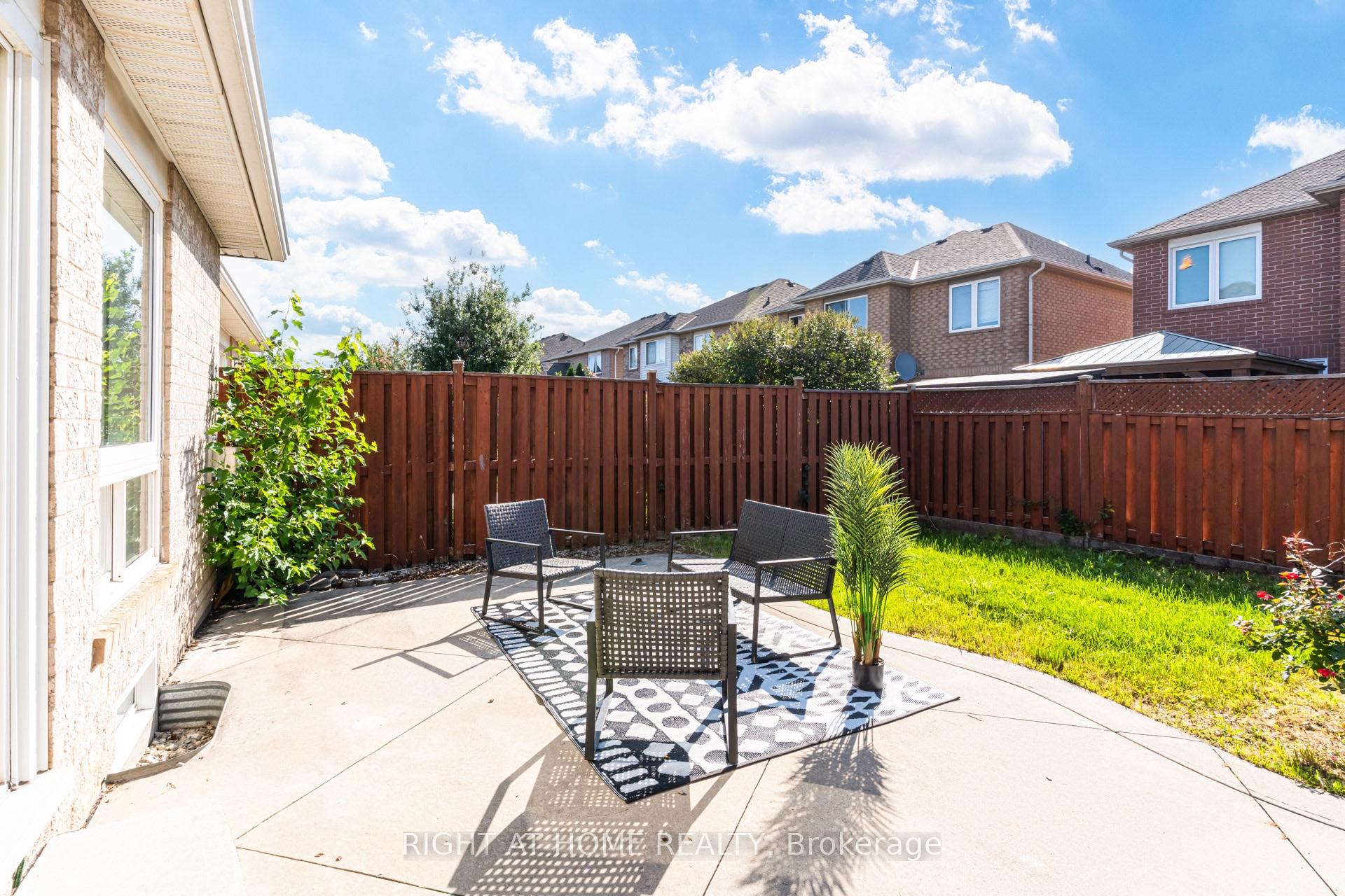 Photo 44 of 7460 Terragar Boulevard, Mississauga, Lisgar — HOMEH