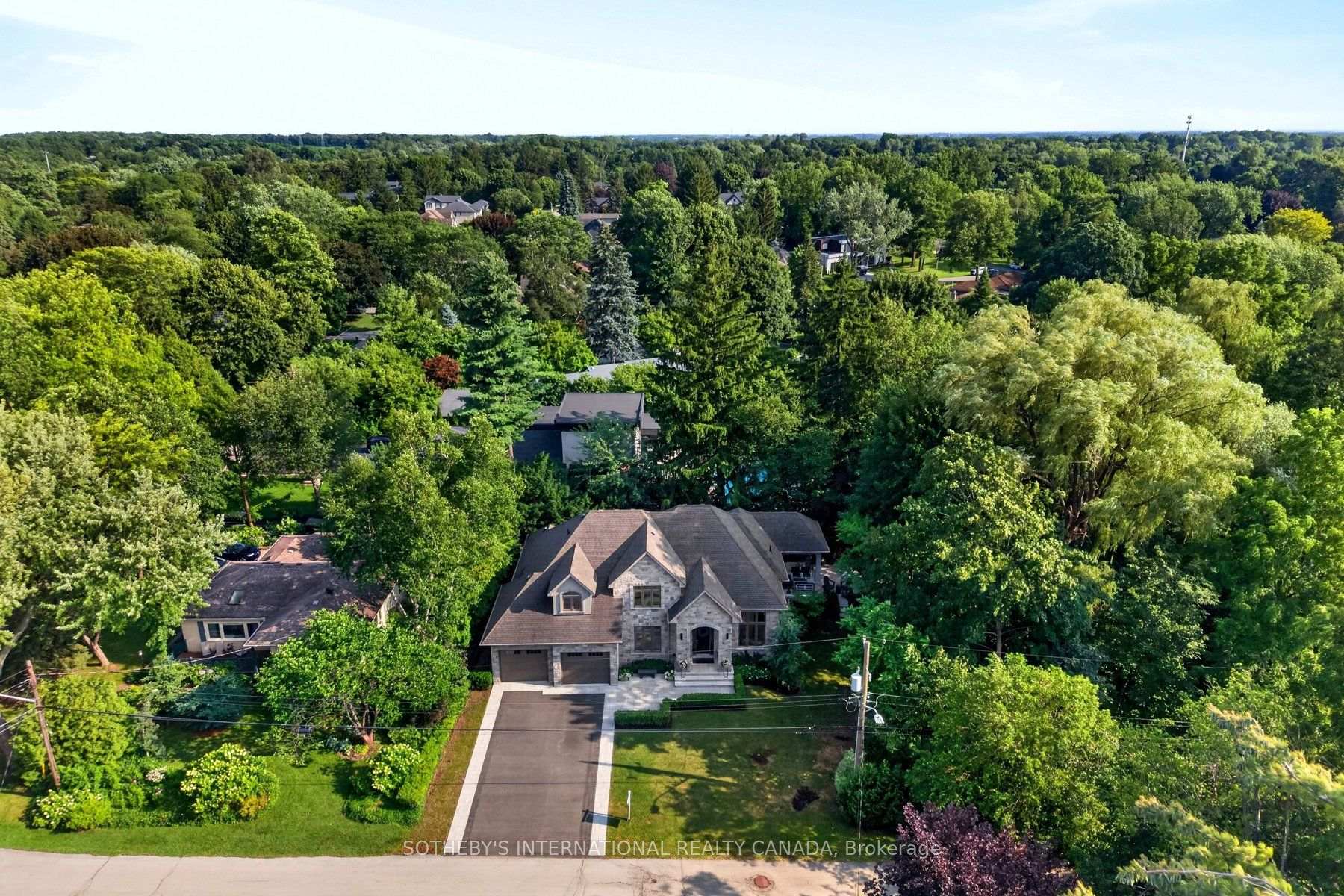 Photo 17 of 78 Ravina Crescent, Hamilton, Ancaster — HOMEH