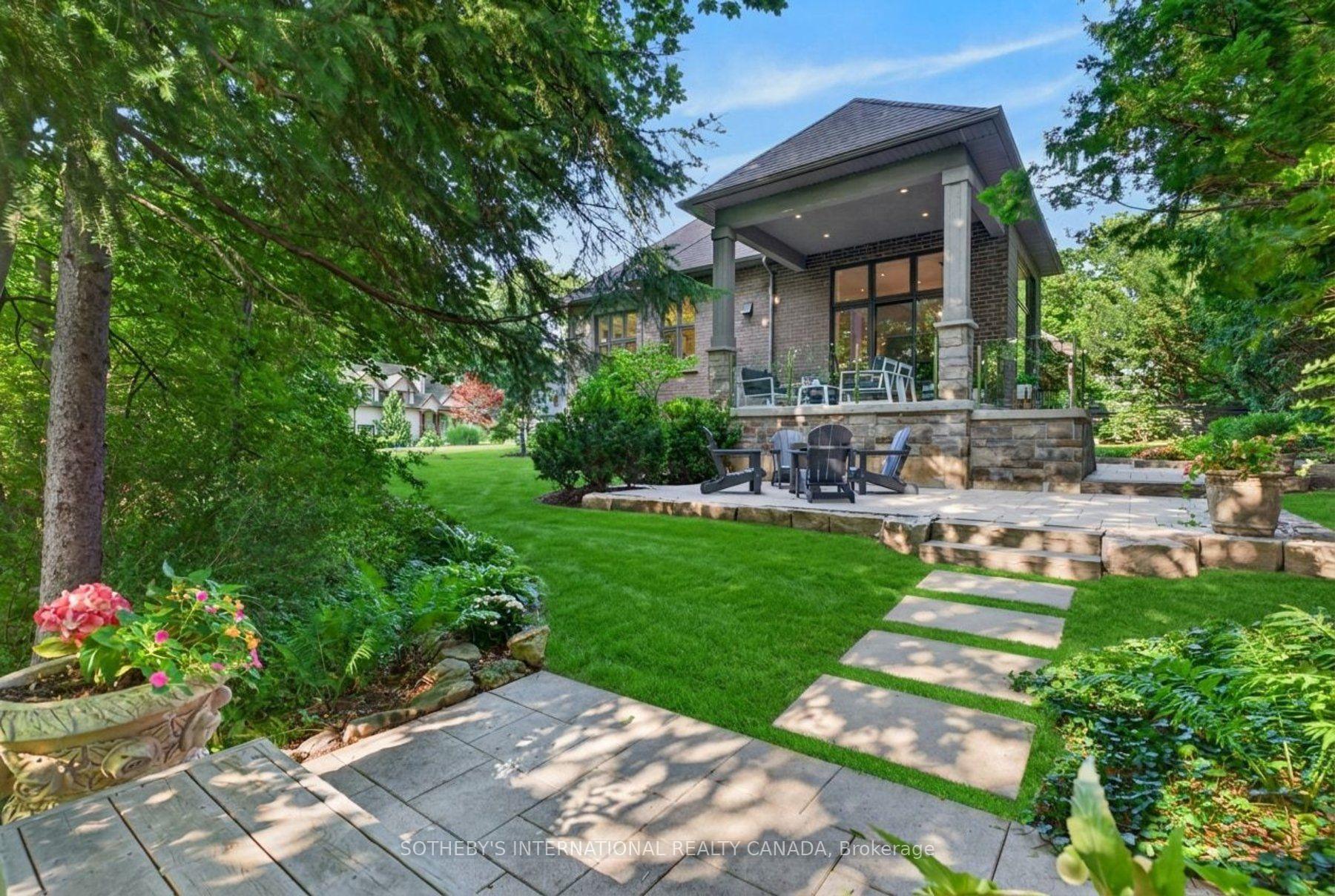 Photo 42 of 78 Ravina Crescent, Hamilton, Ancaster — HOMEH