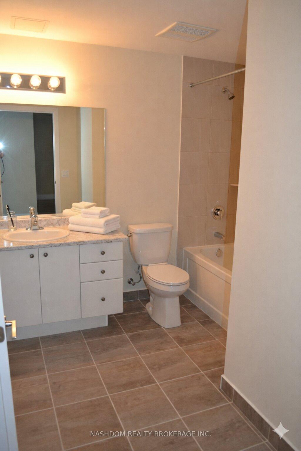 Photo 4 of Unit 516, 16 Concord Place, Grimsby, Grimsby Beach — HOMEH