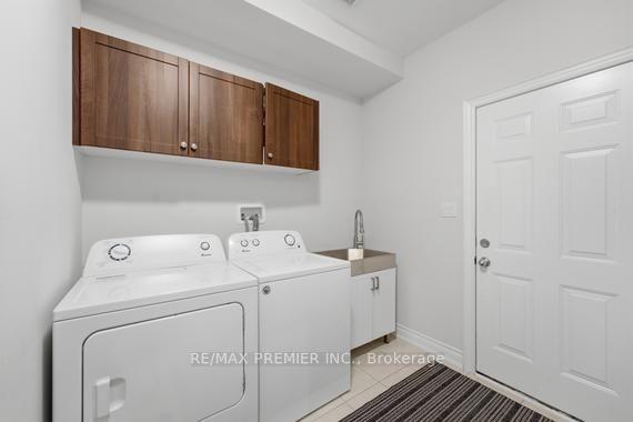 Photo 49 of 2 Tremblant Crescent, Vaughan, Kleinburg — HOMEH