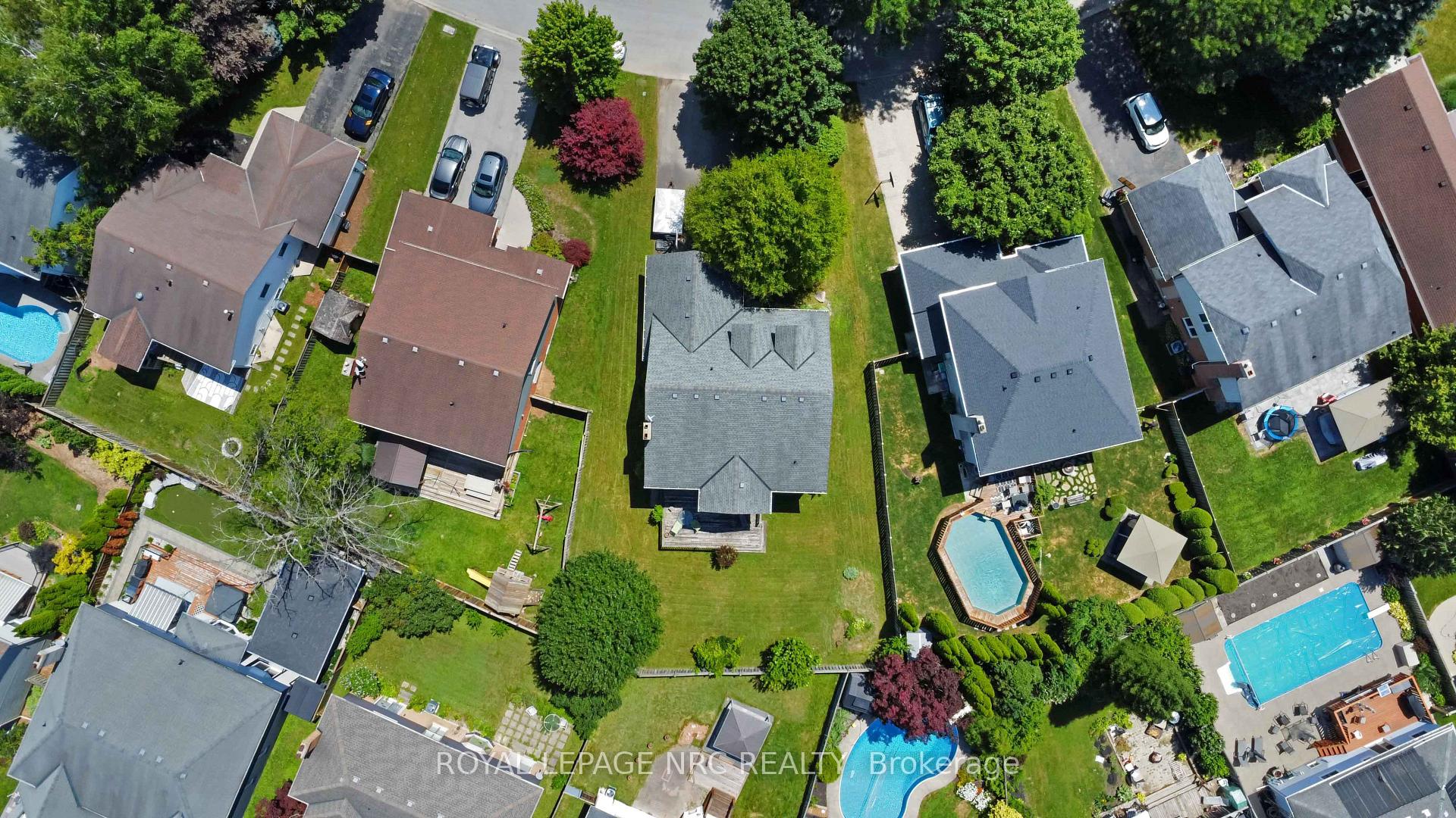 Photo 38 of 23 Woodside Square, Pelham, Fonthill — HOMEH