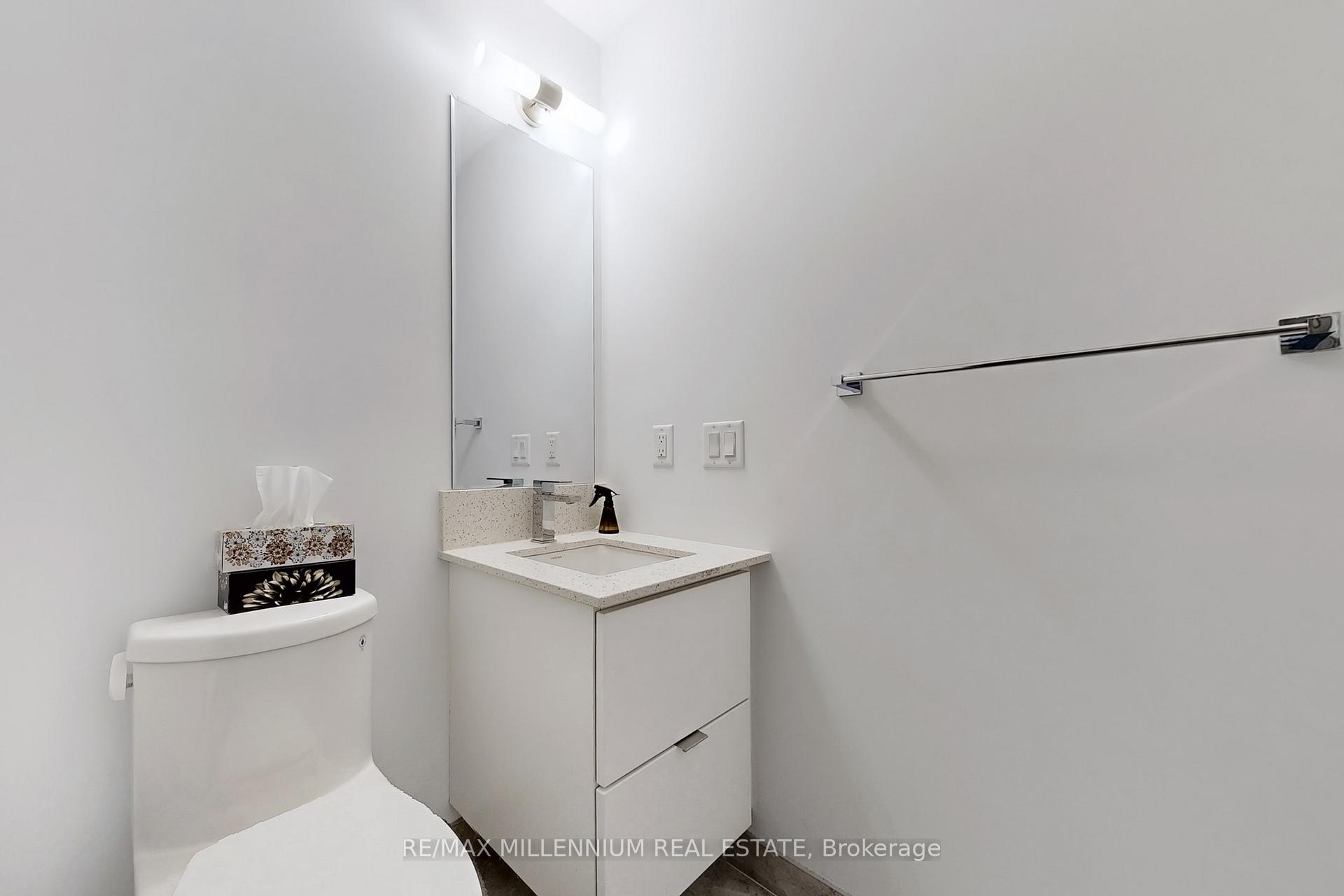 Photo 29 of Unit 807, 30 Elm Drive W, Mississauga, City Centre — HOMEH