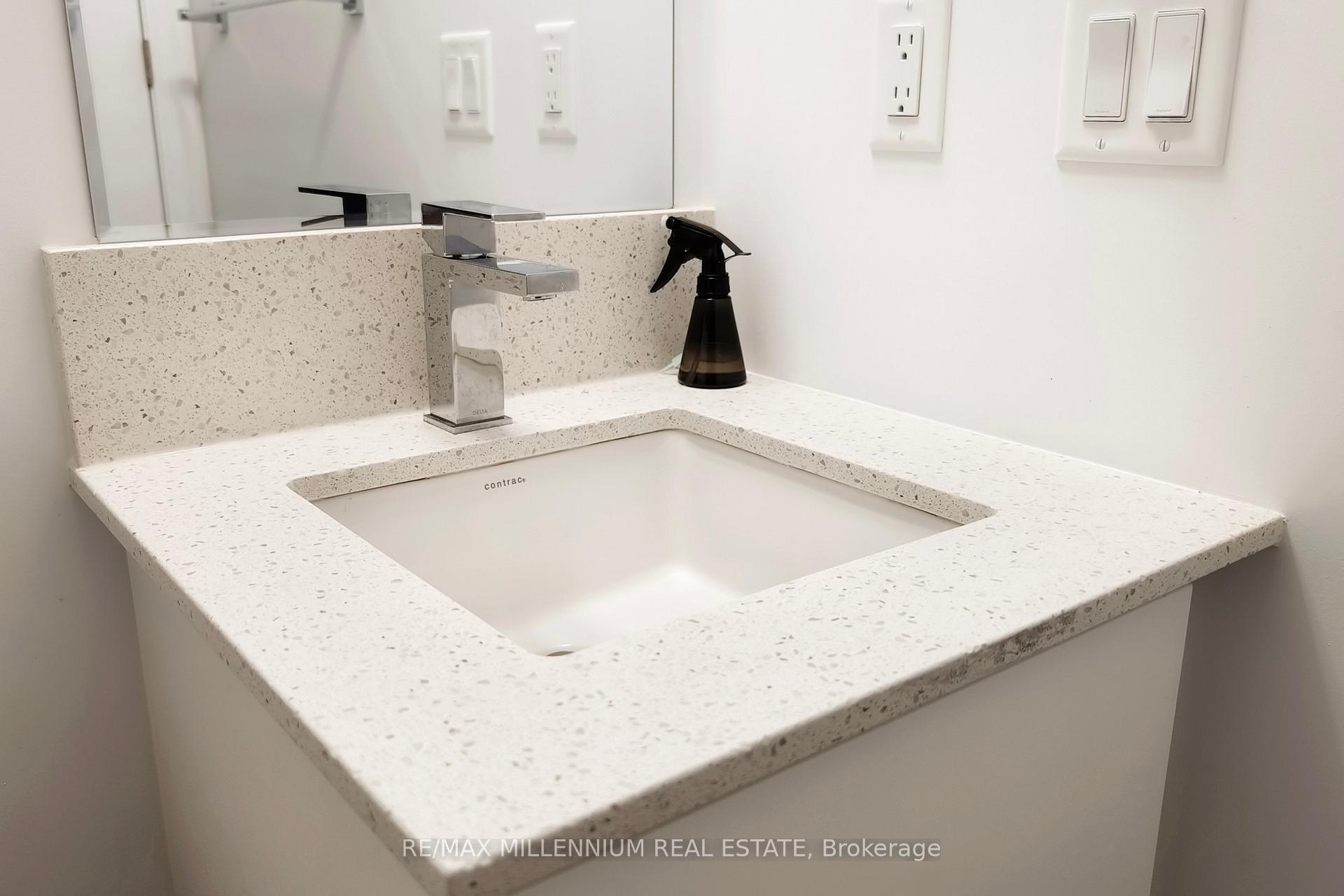 Photo 30 of Unit 807, 30 Elm Drive W, Mississauga, City Centre — HOMEH