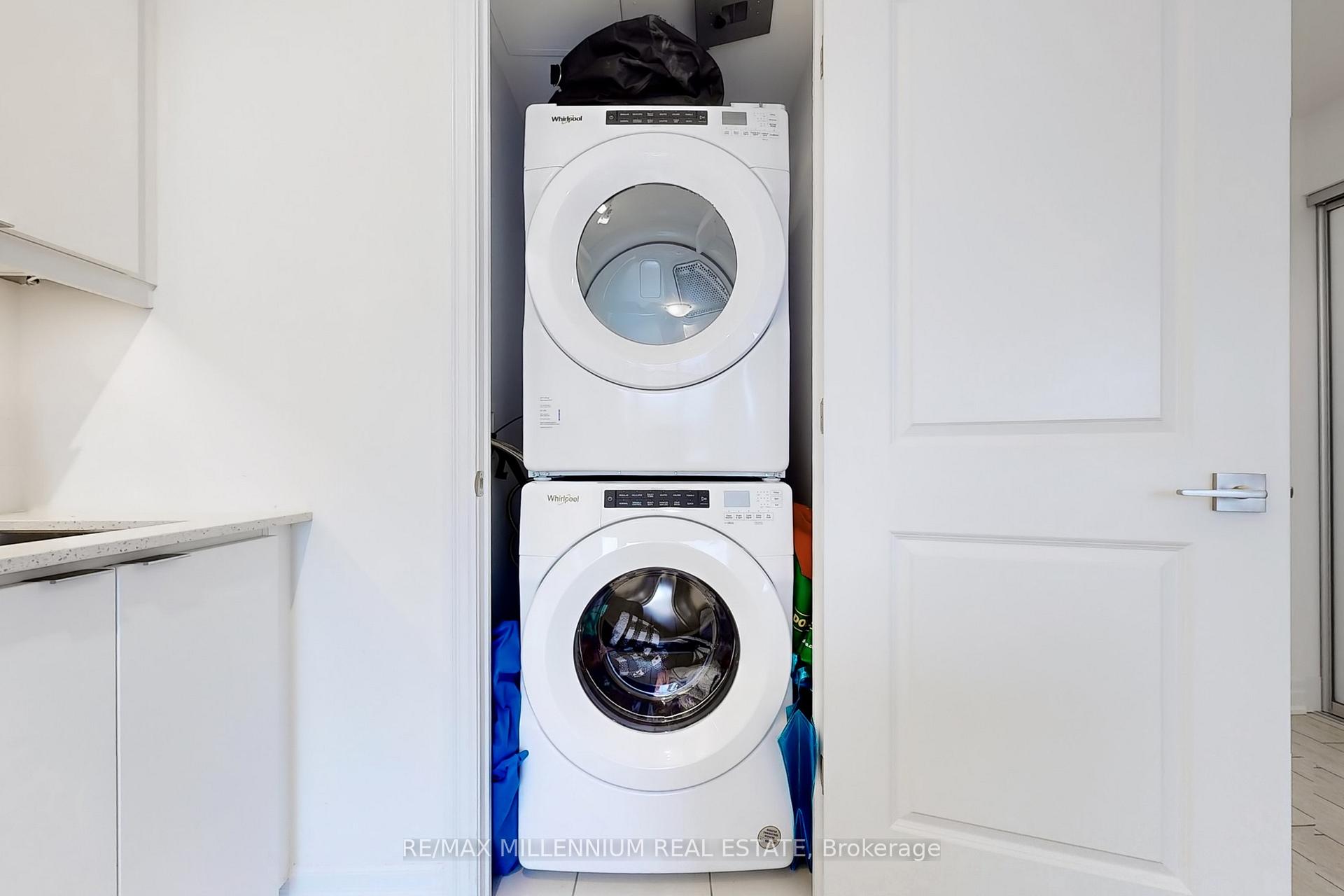 Photo 33 of Unit 807, 30 Elm Drive W, Mississauga, City Centre — HOMEH