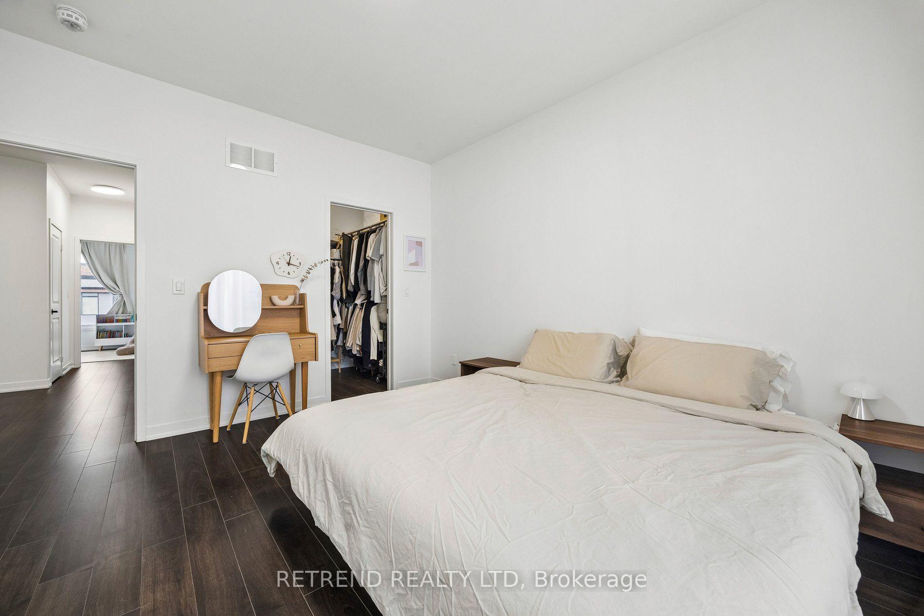 Photo 23 of 192 Salterton Circle, Vaughan, Rural Vaughan — HOMEH