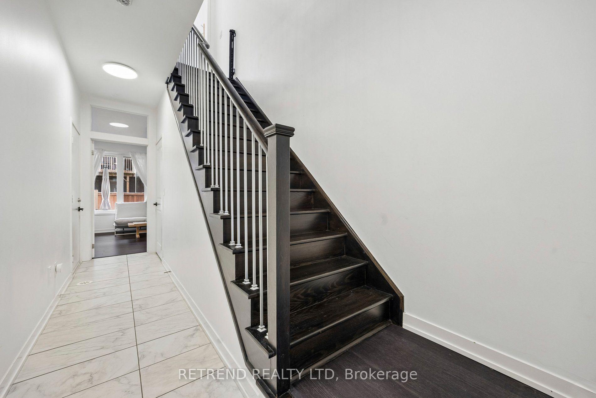 Photo 35 of 192 Salterton Circle, Vaughan, Rural Vaughan — HOMEH