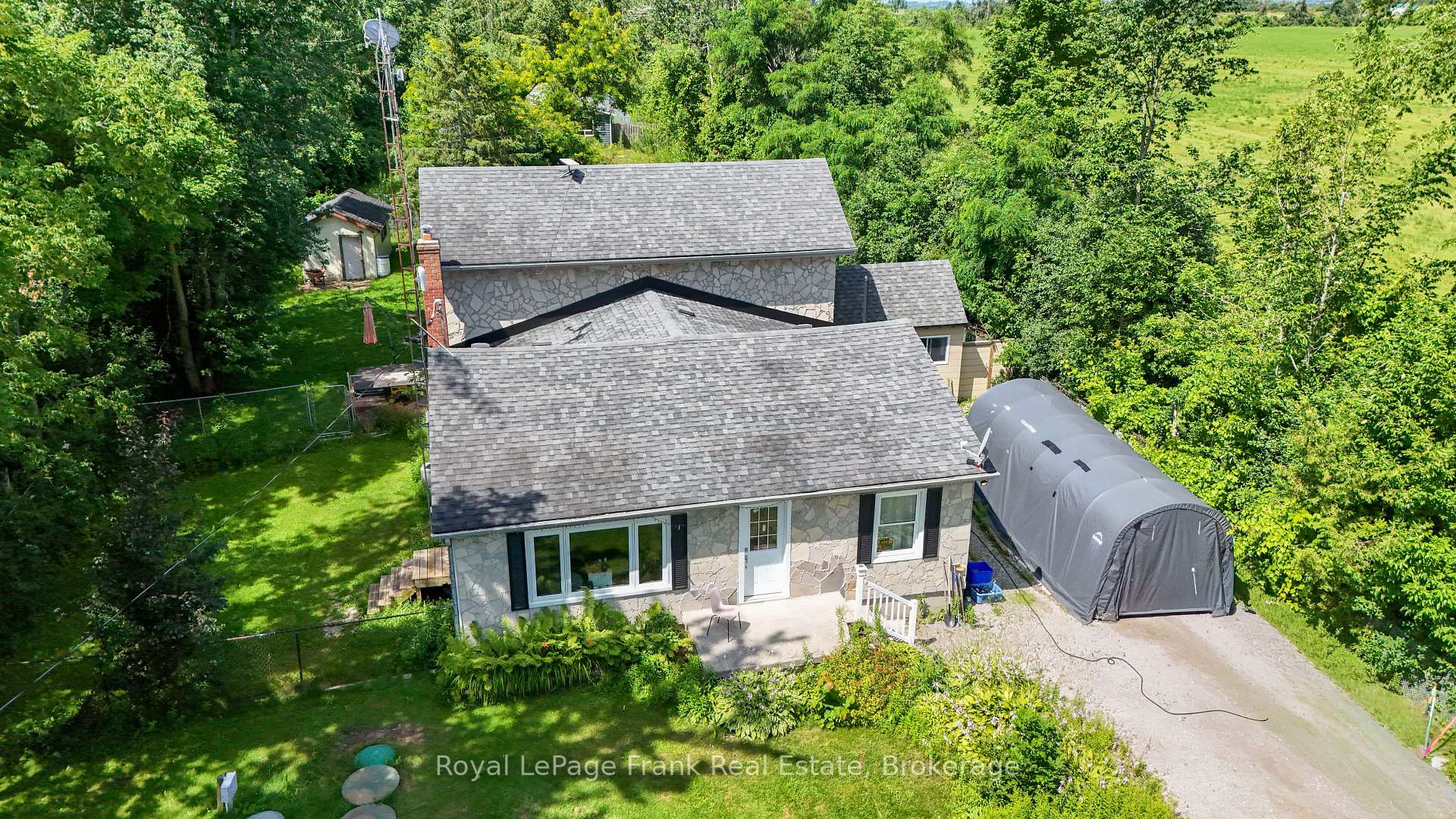 Photo of 2477 Pigeon Lake Road