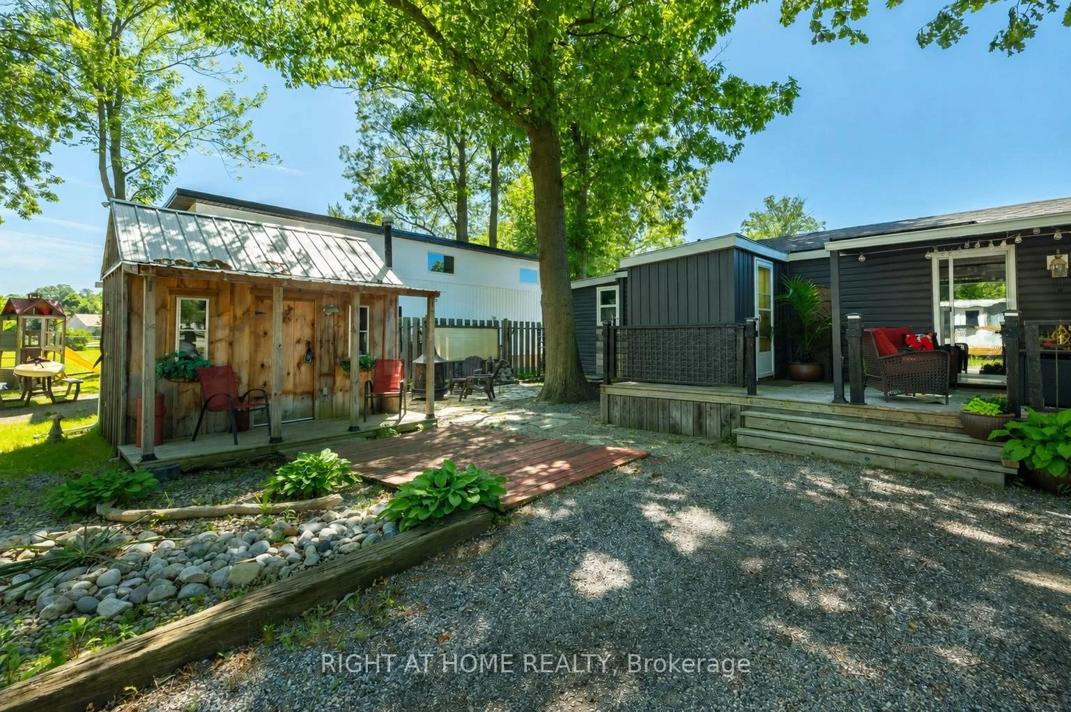 Photo 6 of 2891 Old Lakeshore Road, Sarnia — HOMEH