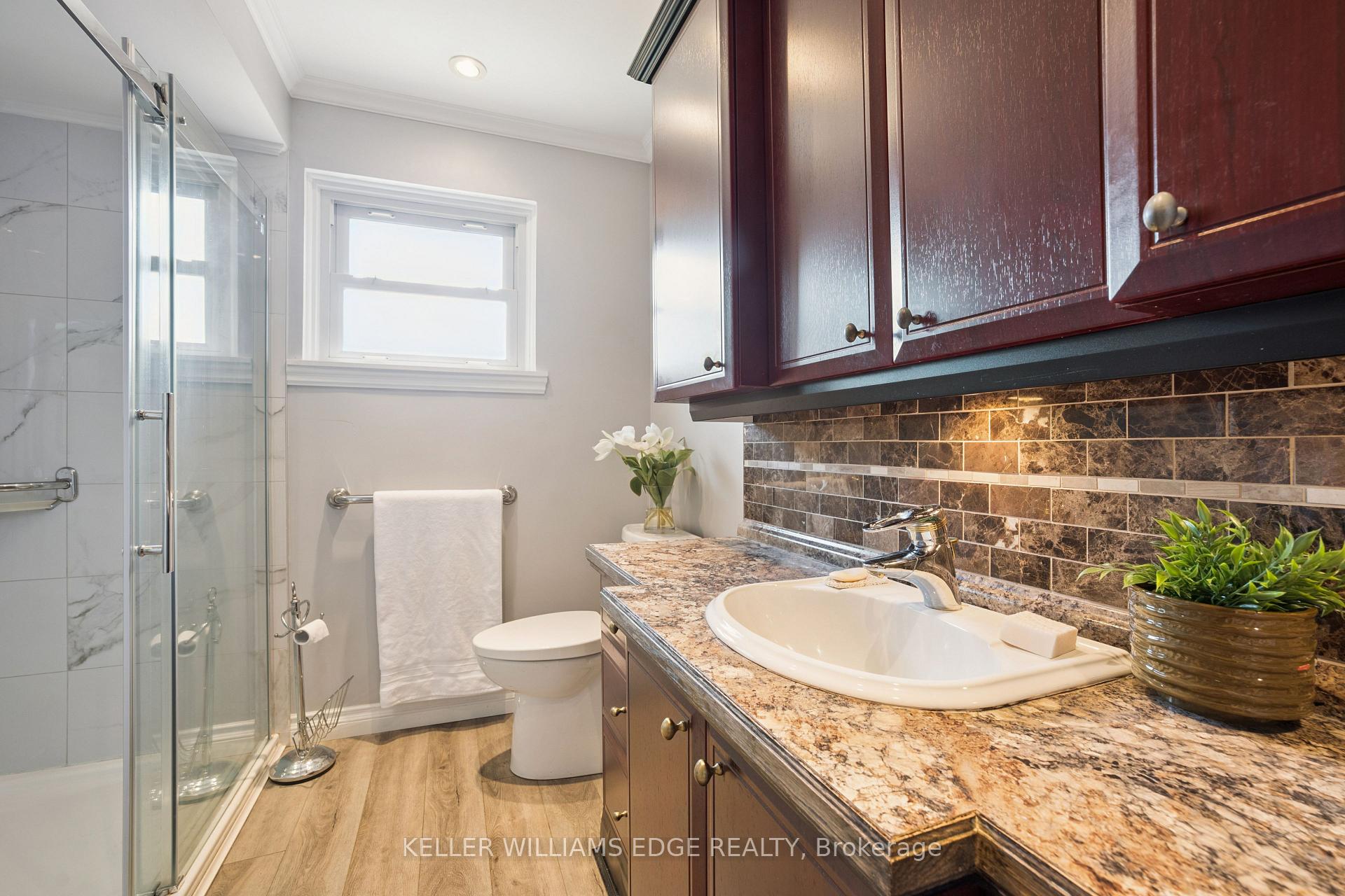 Photo 25 of 45 Milverton Close, Hamilton, Waterdown — HOMEH