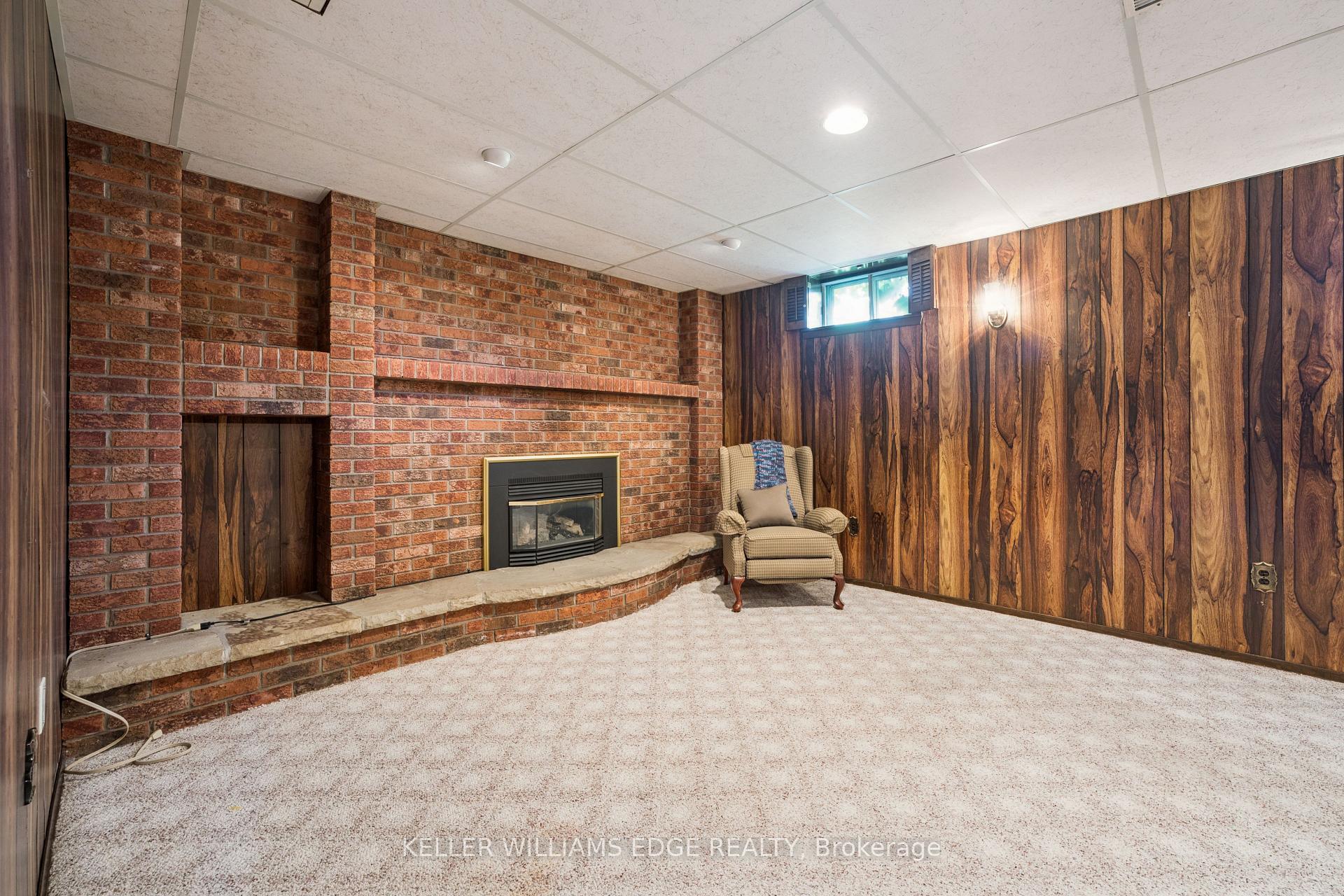 Photo 26 of 45 Milverton Close, Hamilton, Waterdown — HOMEH