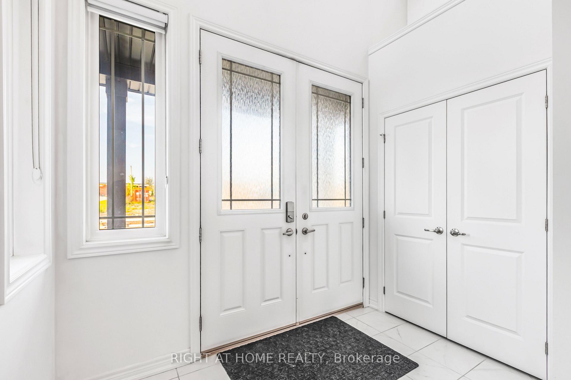 Photo 11 of 330 Gillespie Drive, Brantford, North Ward — HOMEH