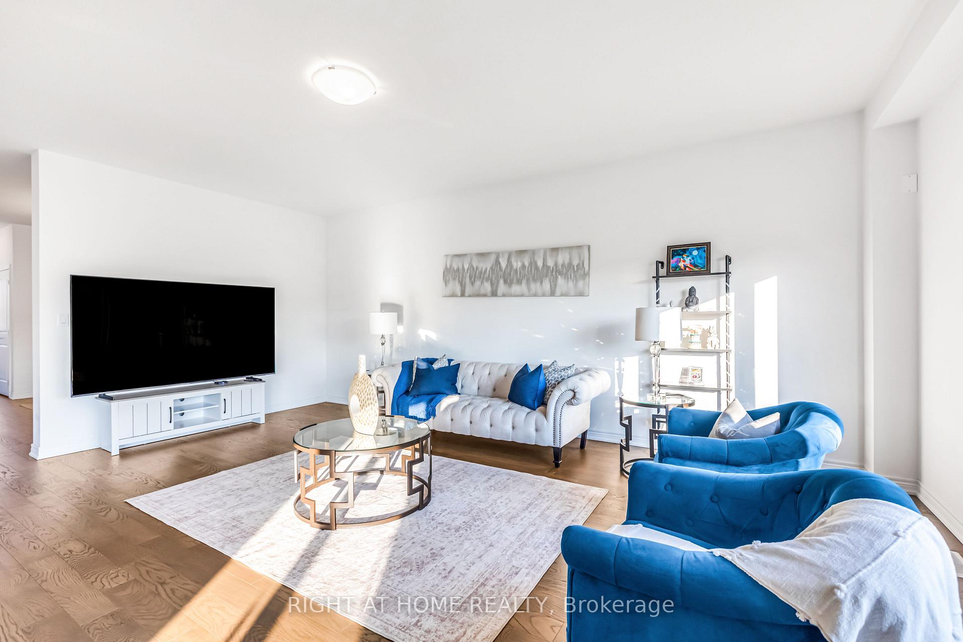 Photo 12 of 330 Gillespie Drive, Brantford, North Ward — HOMEH