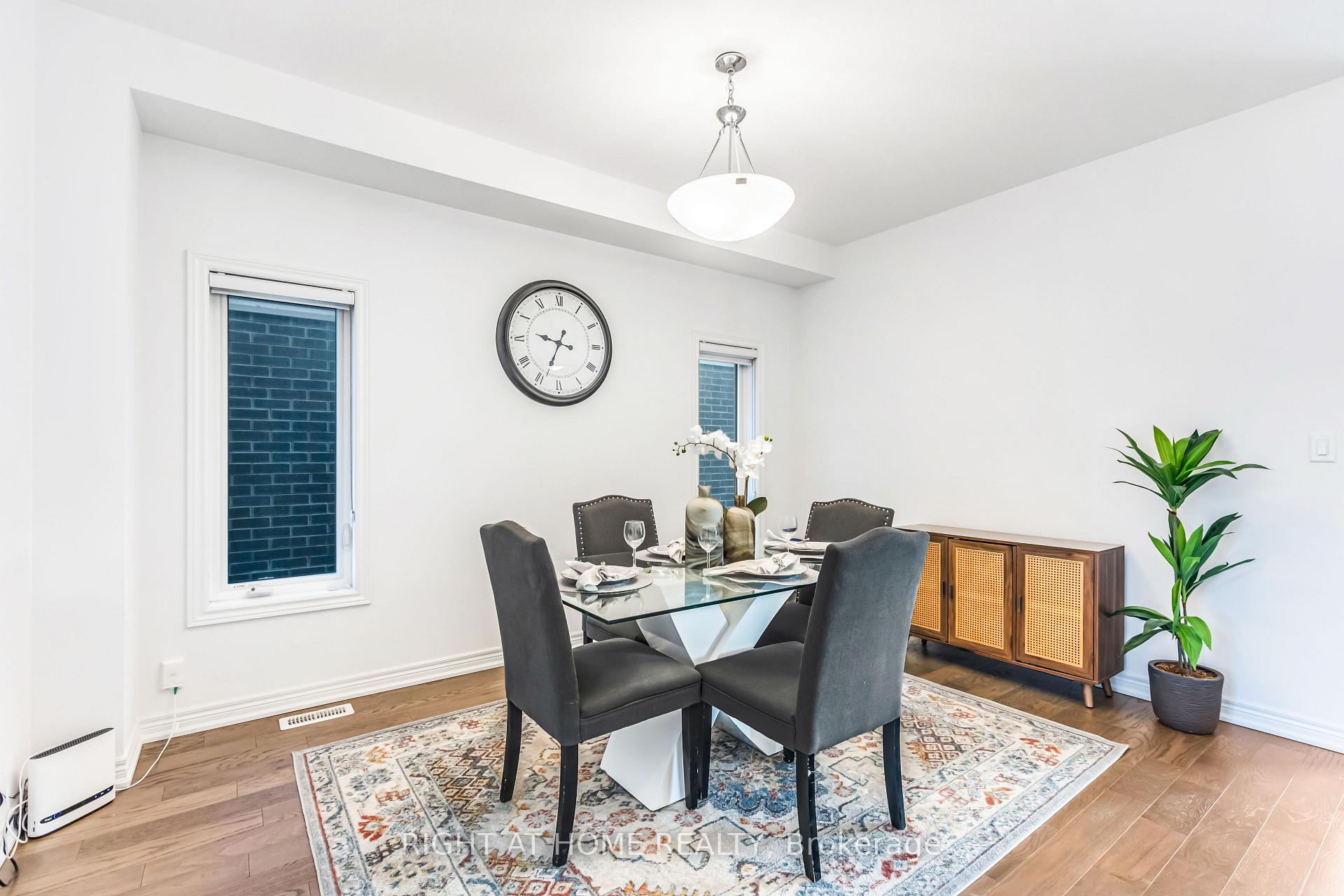 Photo 14 of 330 Gillespie Drive, Brantford, North Ward — HOMEH
