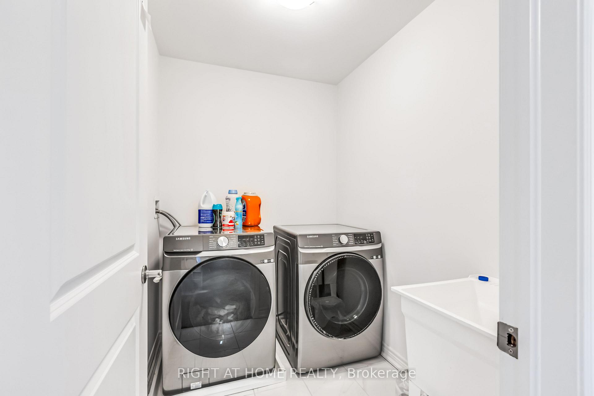 Photo 31 of 330 Gillespie Drive, Brantford, North Ward — HOMEH